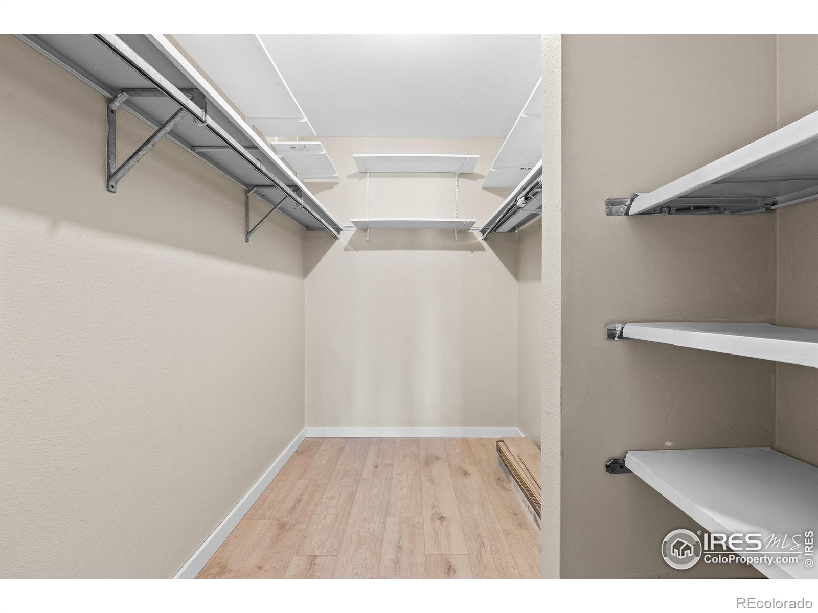MLS Image #26 for 931 s zeno way 107,aurora, Colorado
