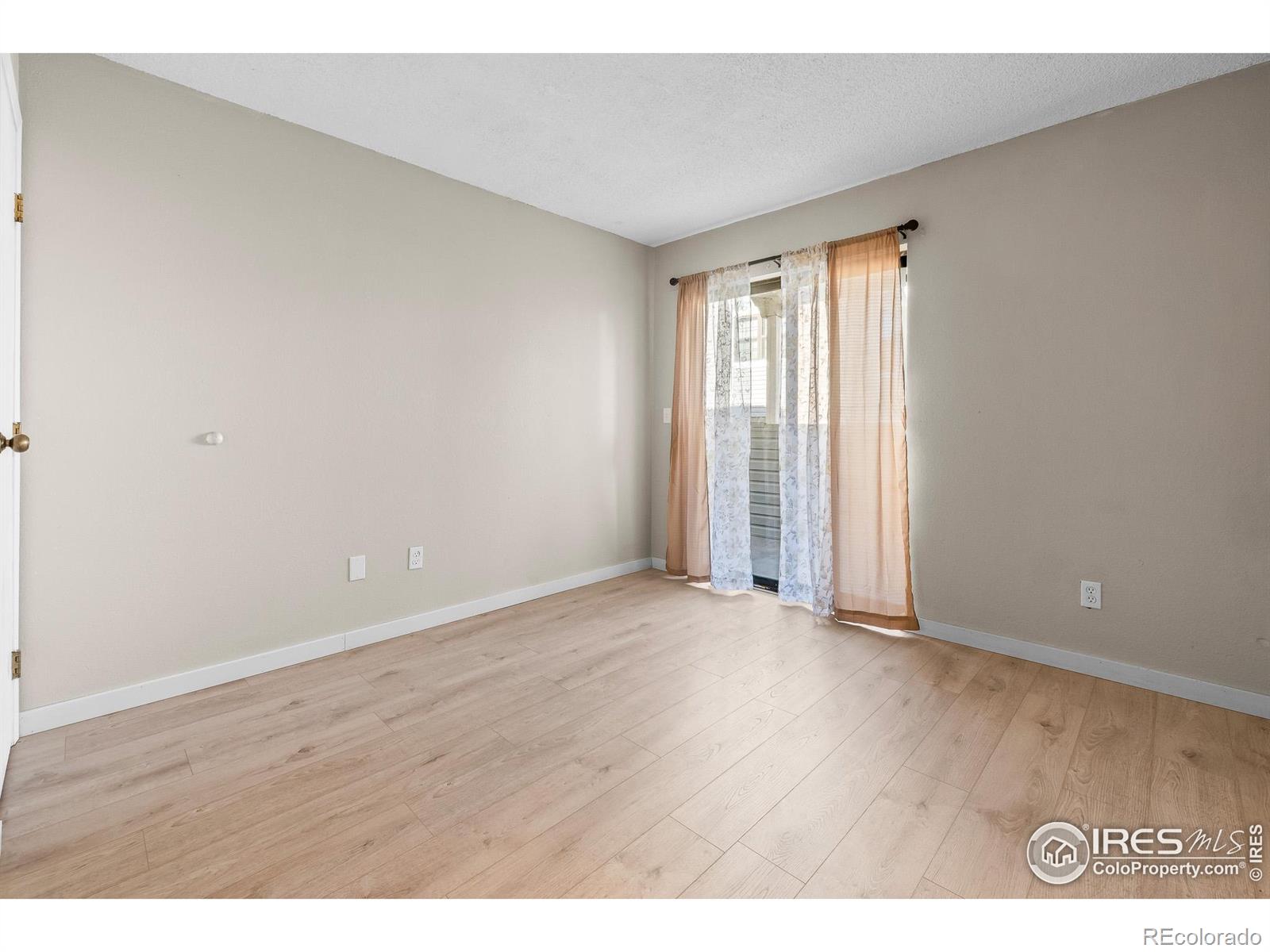 MLS Image #31 for 931 s zeno way 107,aurora, Colorado