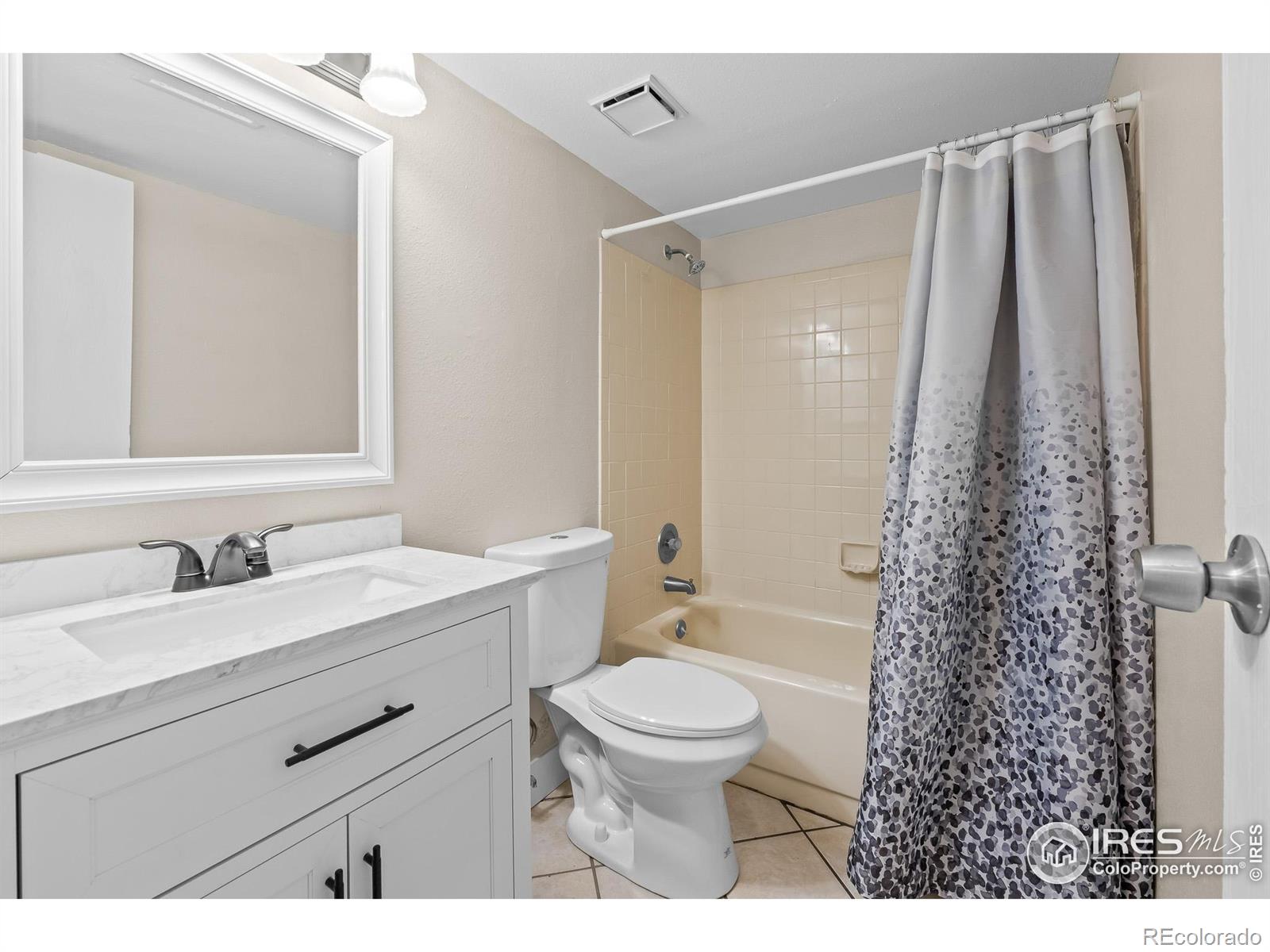 MLS Image #33 for 931 s zeno way 107,aurora, Colorado