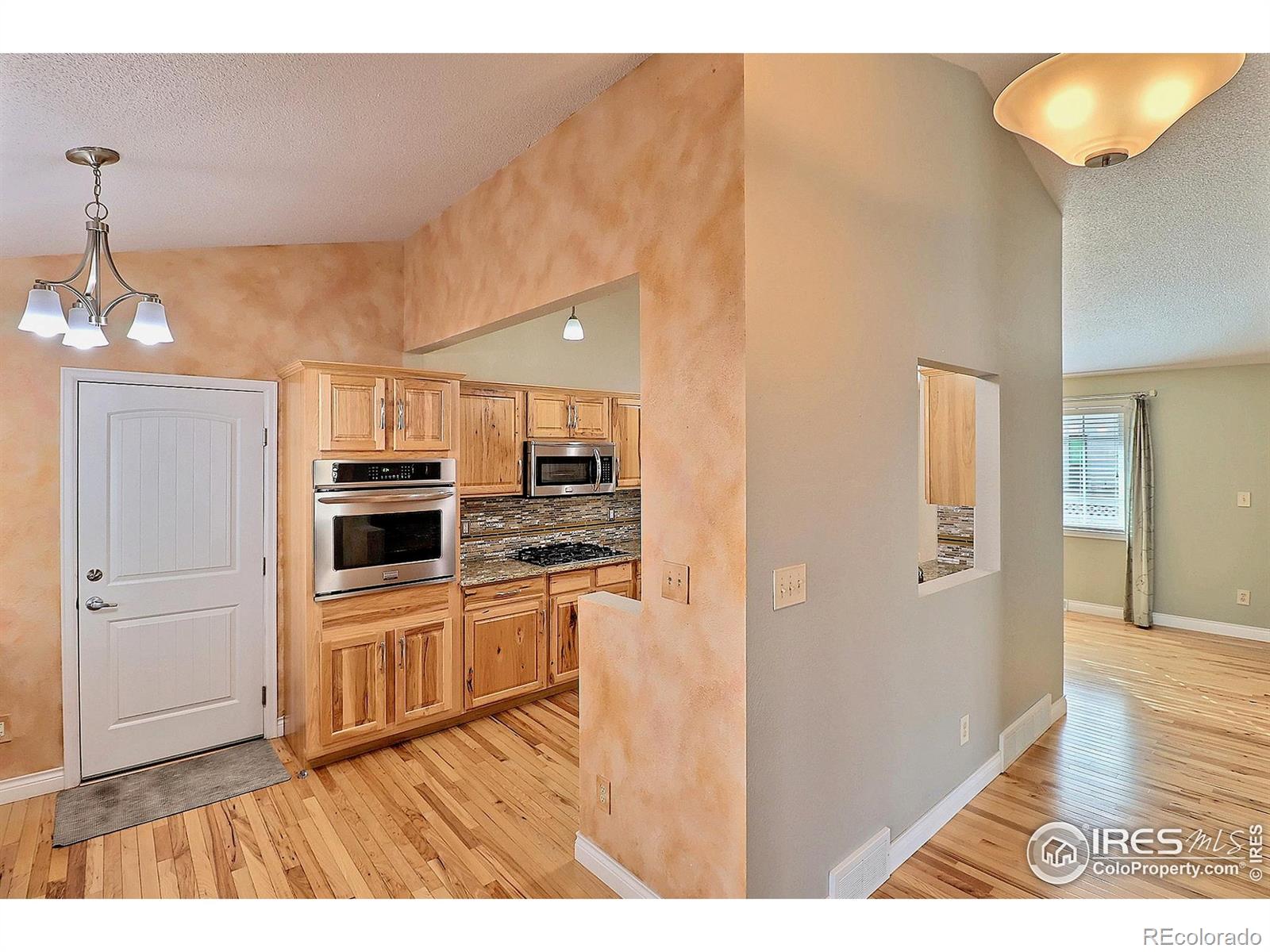 MLS Image #9 for 4956 w 13th street,greeley, Colorado