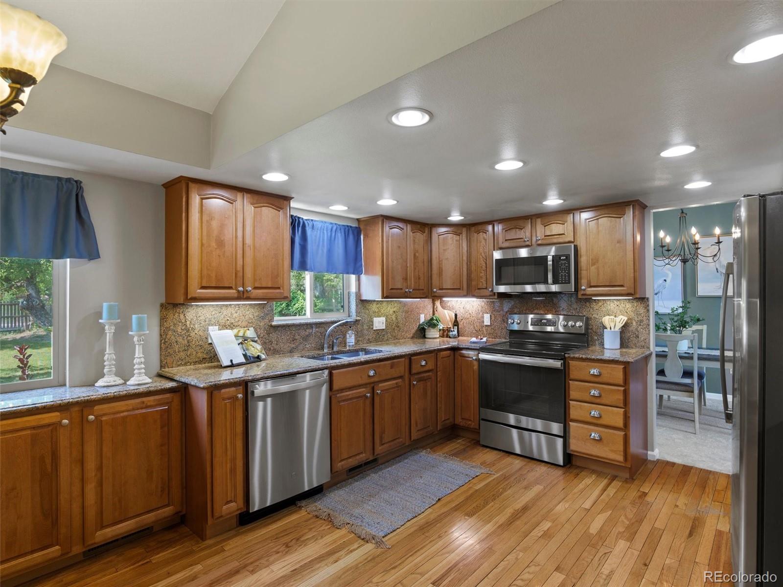 MLS Image #11 for 6392 s newland court,littleton, Colorado