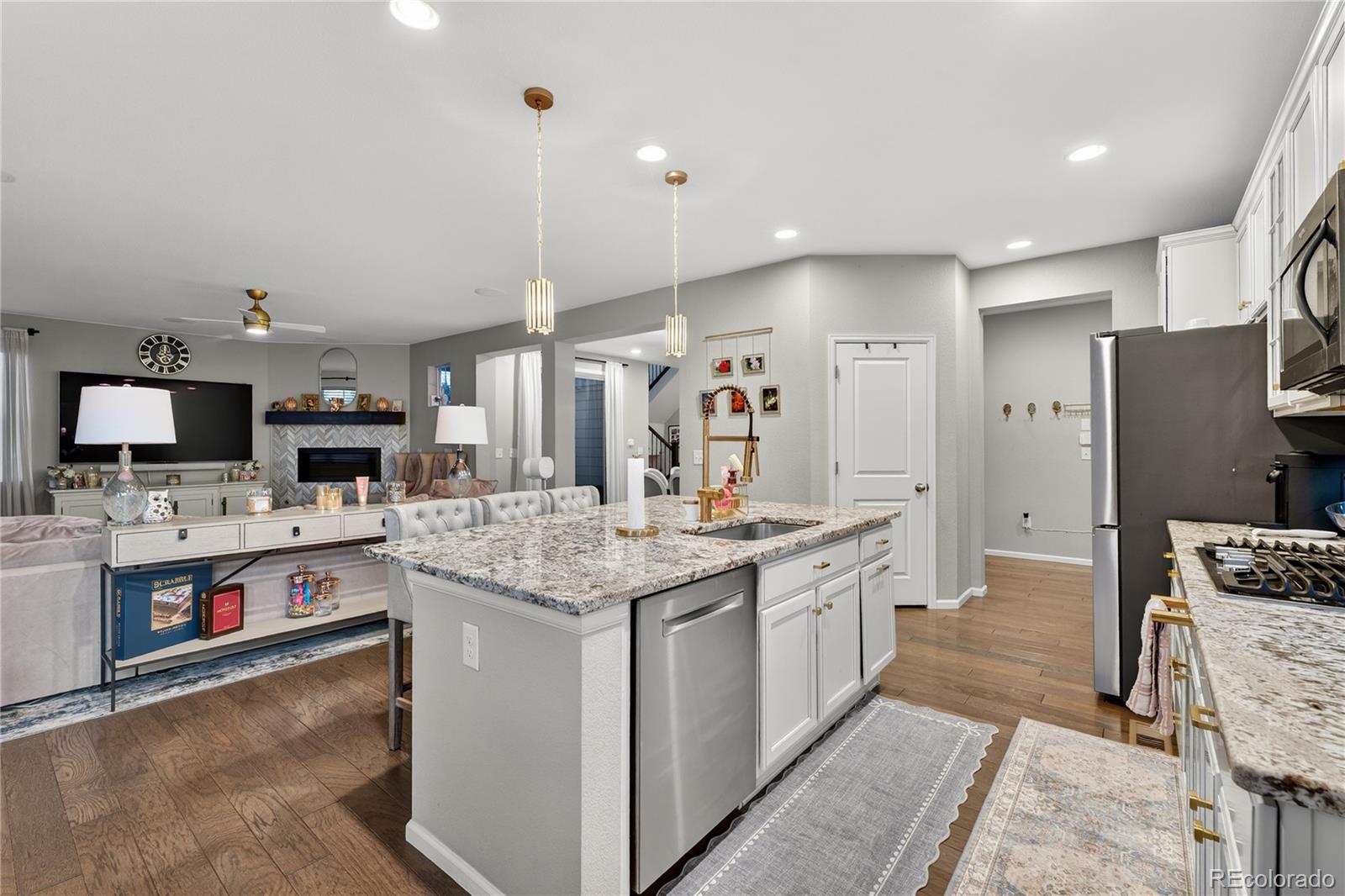 MLS Image #10 for 16661  miners way,broomfield, Colorado