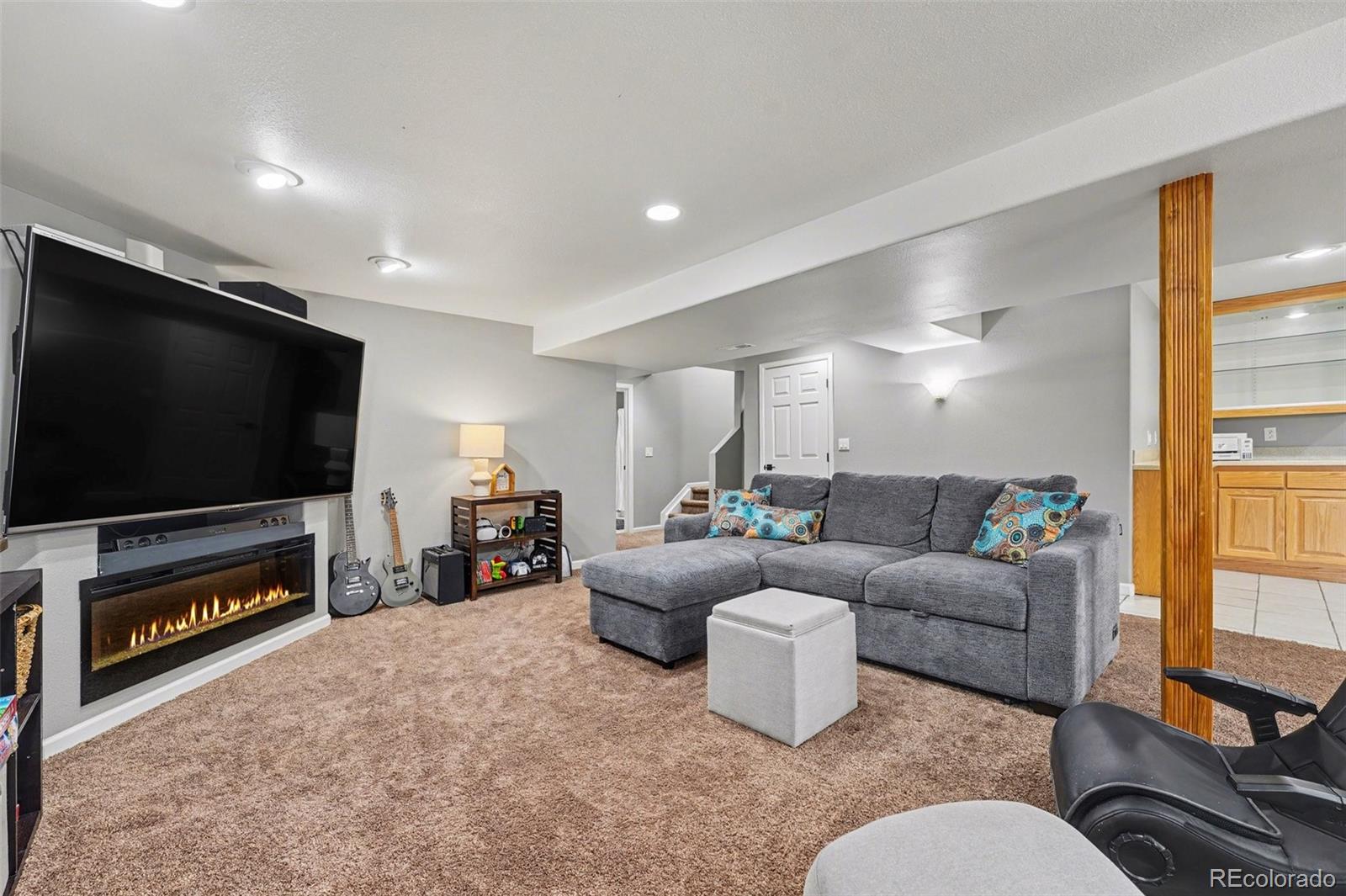 MLS Image #12 for 5101 s olathe circle,centennial, Colorado