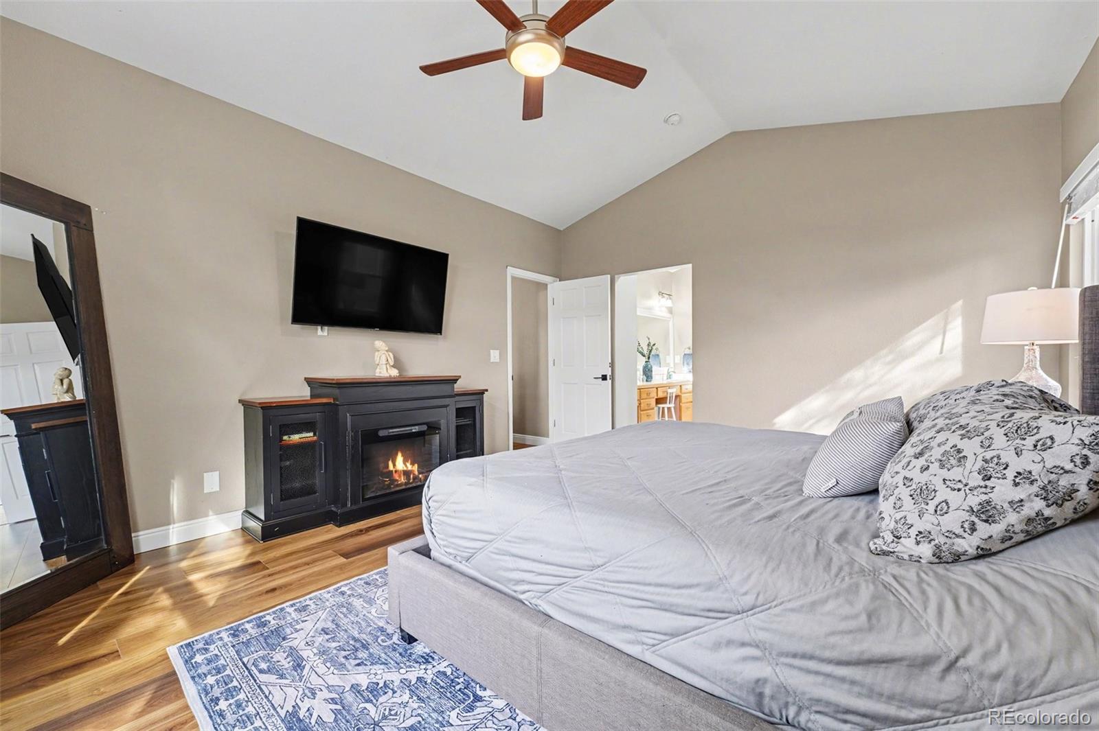MLS Image #19 for 5101 s olathe circle,centennial, Colorado