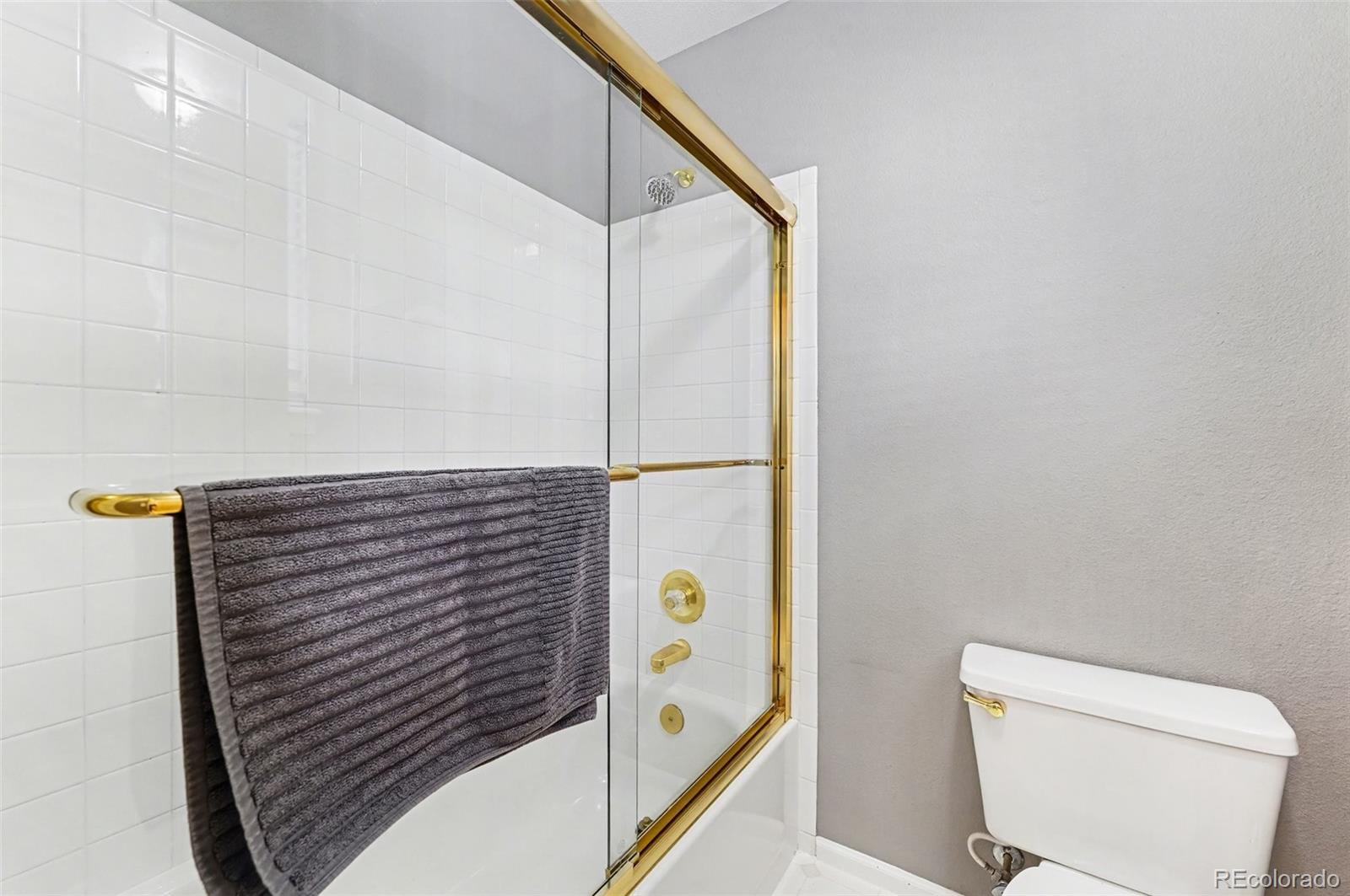 MLS Image #25 for 5101 s olathe circle,centennial, Colorado
