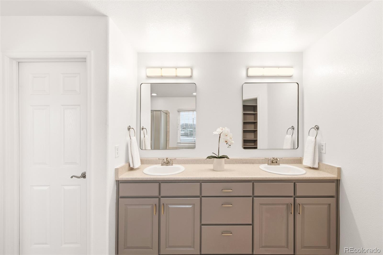MLS Image #19 for 5681 s catawba way,aurora, Colorado