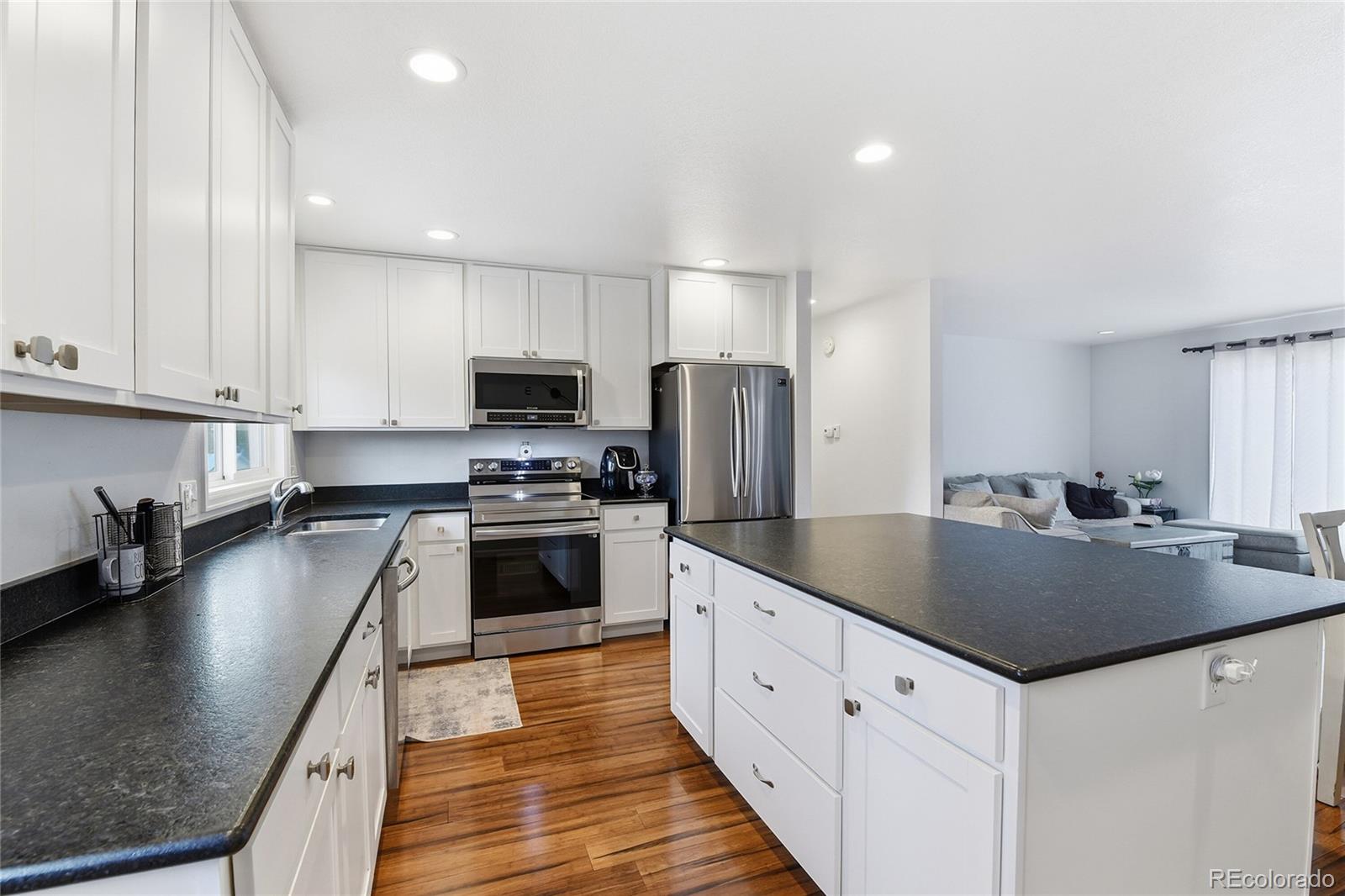 MLS Image #5 for 2034 s idalia street,aurora, Colorado