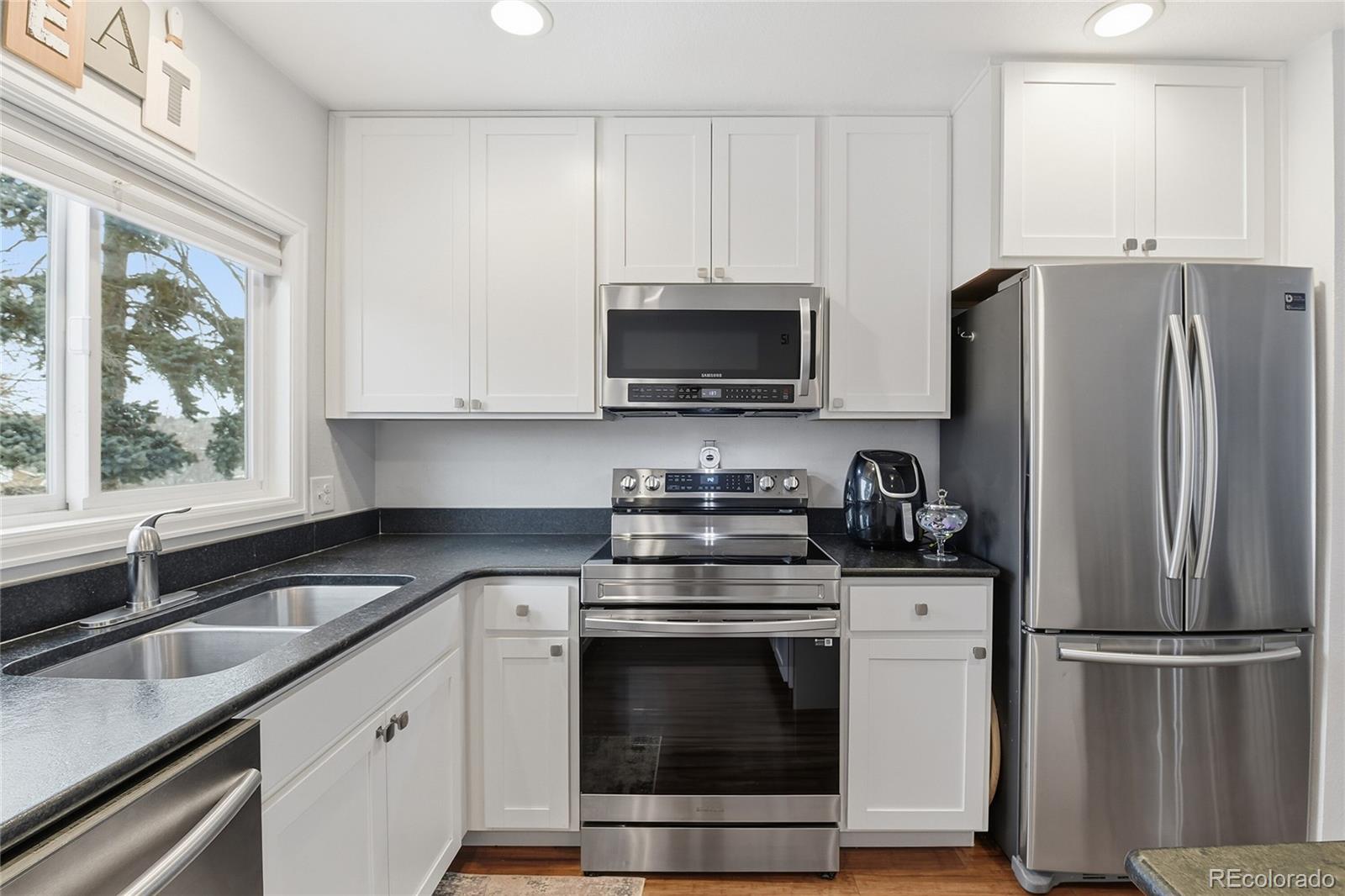 MLS Image #7 for 2034 s idalia street,aurora, Colorado