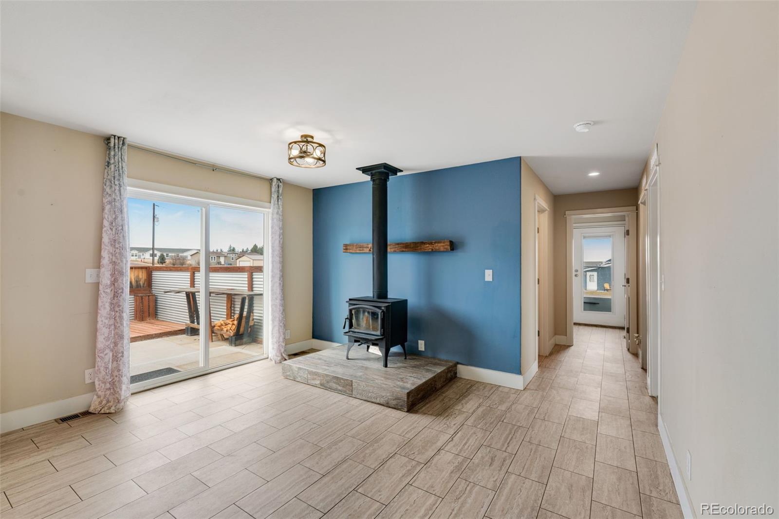 MLS Image #14 for 945  navajo avenue,flagler, Colorado