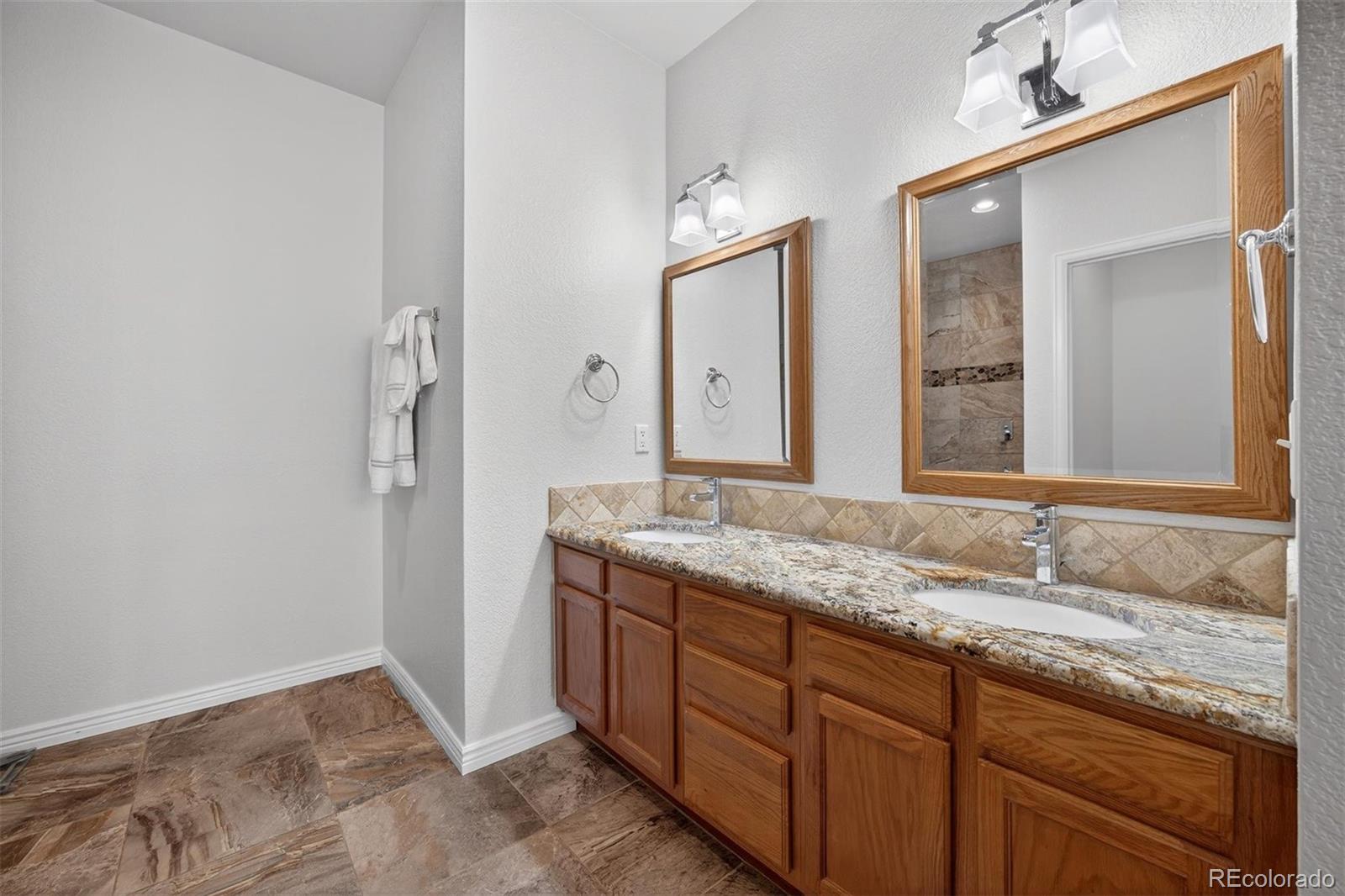 MLS Image #20 for 13886  legend trail,broomfield, Colorado