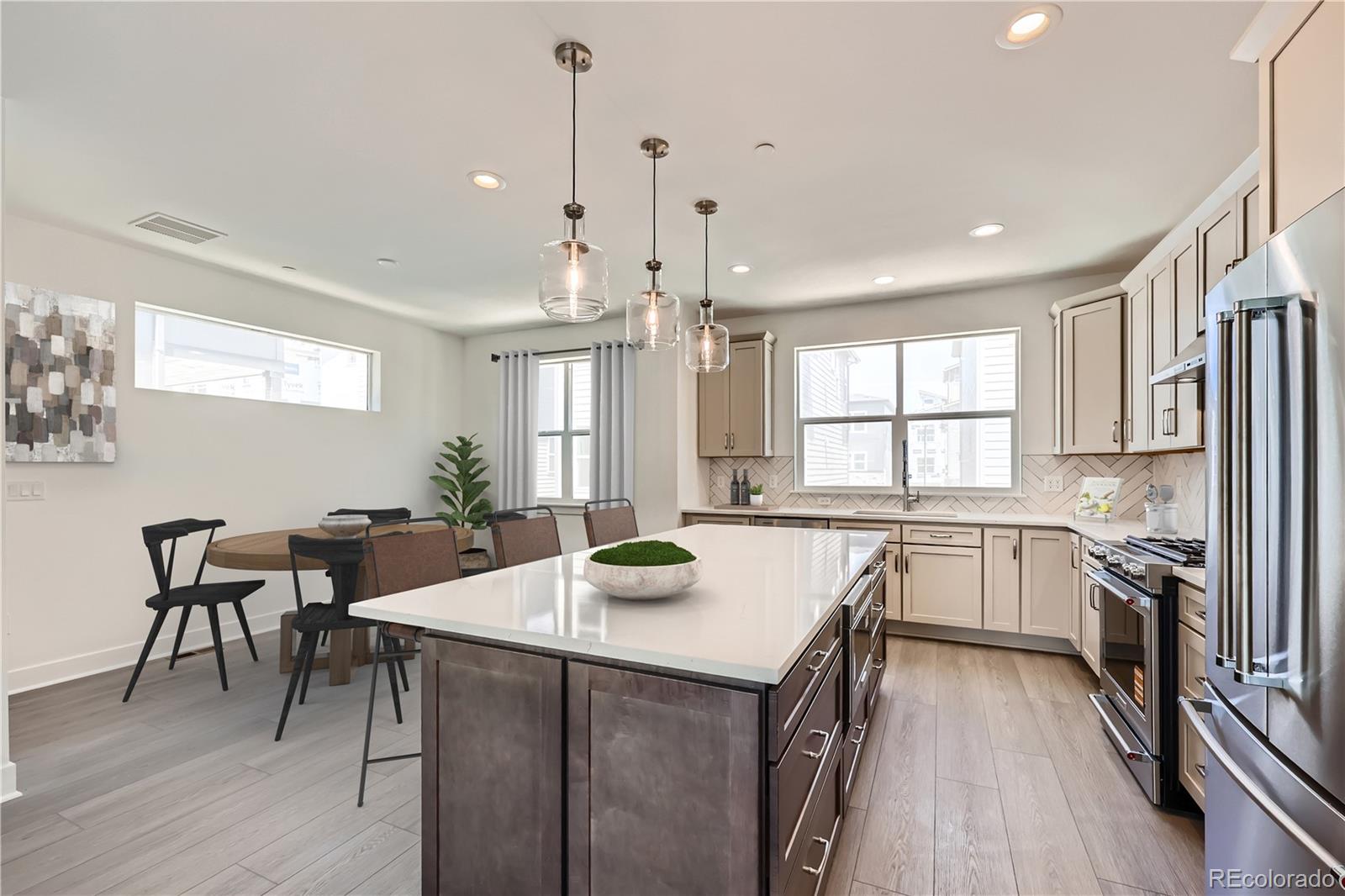 MLS Image #1 for 10898 e hinsdale circle,centennial, Colorado