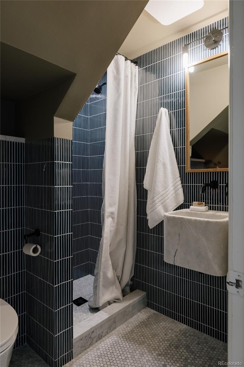 MLS Image #24 for 57 s bannock street,denver, Colorado