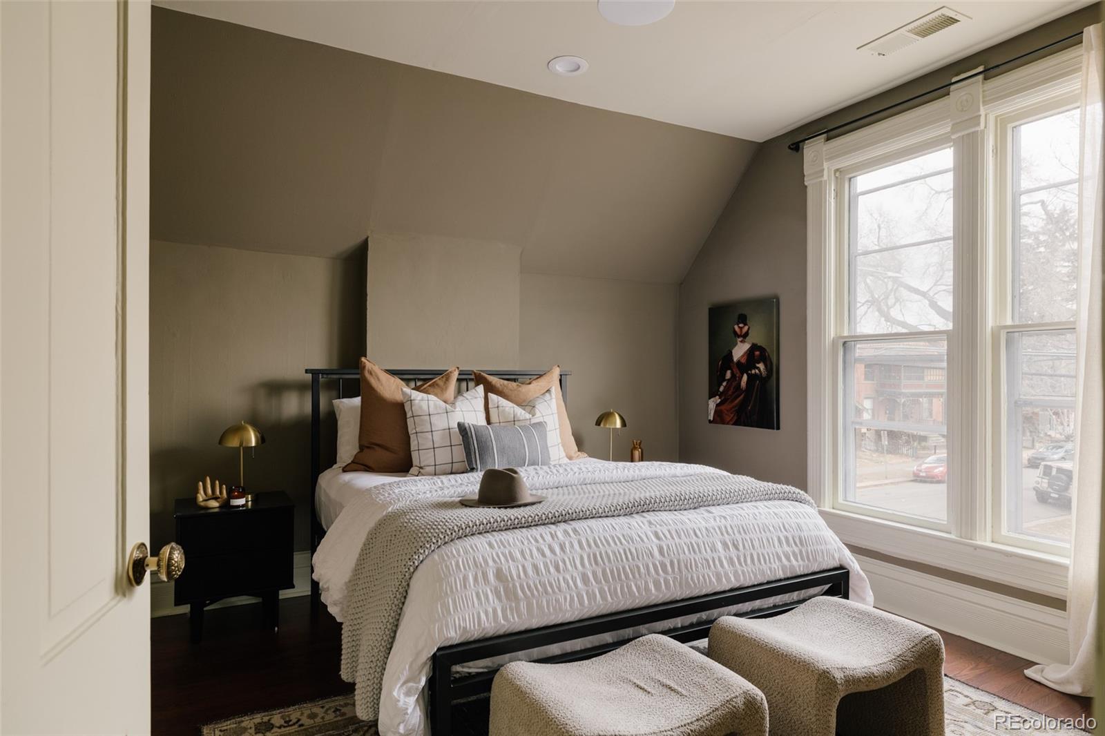 MLS Image #28 for 57 s bannock street,denver, Colorado