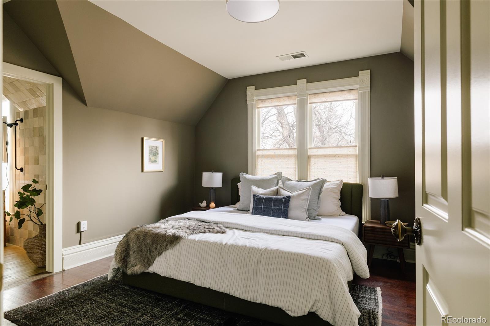 MLS Image #30 for 57 s bannock street,denver, Colorado