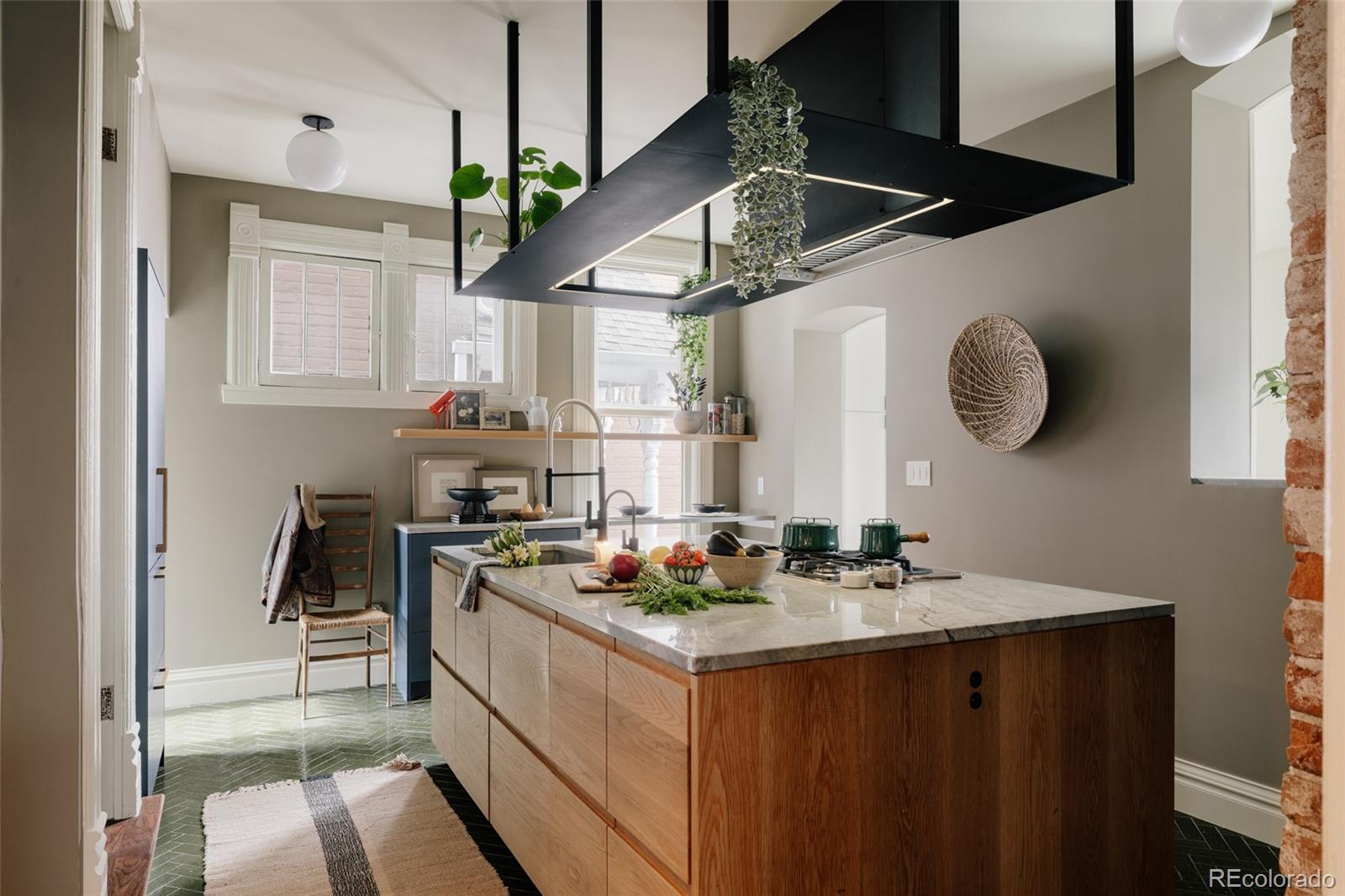 MLS Image #7 for 57 s bannock street,denver, Colorado