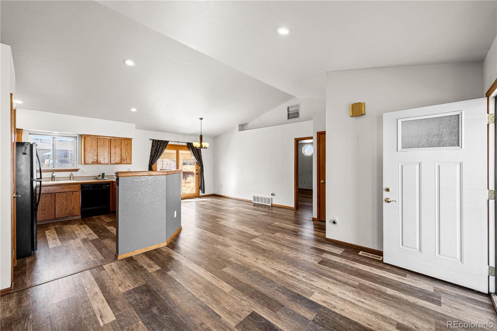 MLS Image #1 for 441 s oak creek drive,pueblo west, Colorado