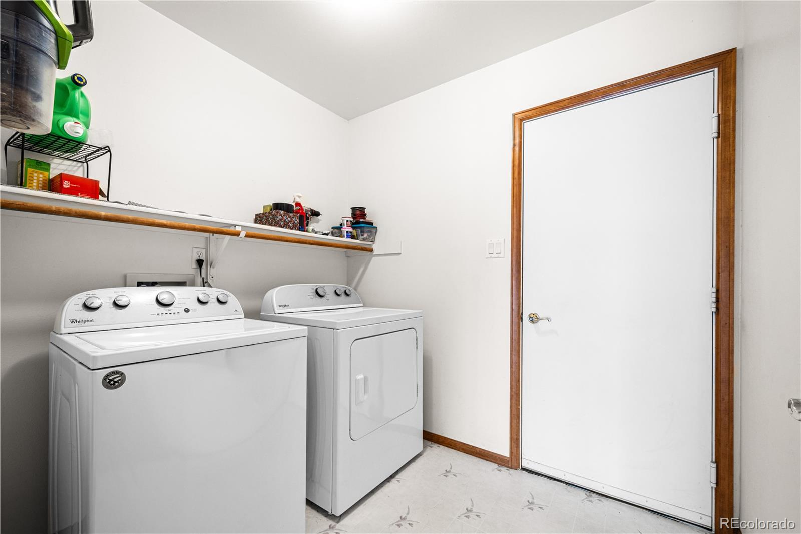 MLS Image #12 for 441 s oak creek drive,pueblo west, Colorado
