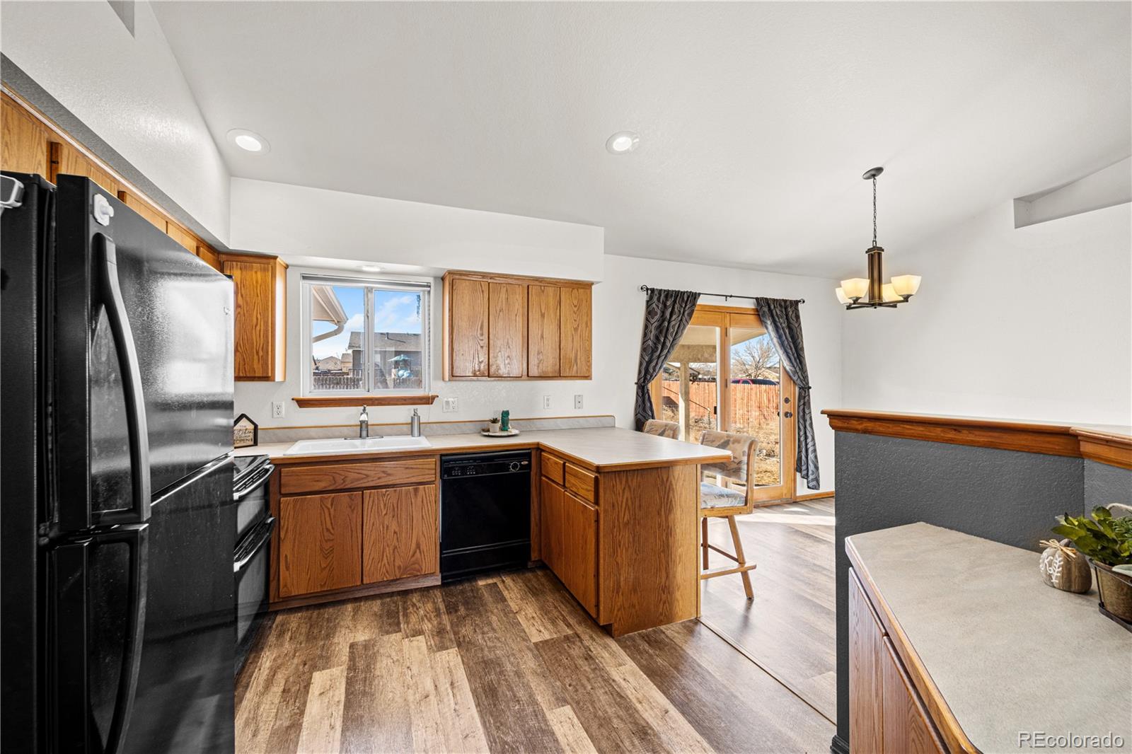 MLS Image #4 for 441 s oak creek drive,pueblo west, Colorado