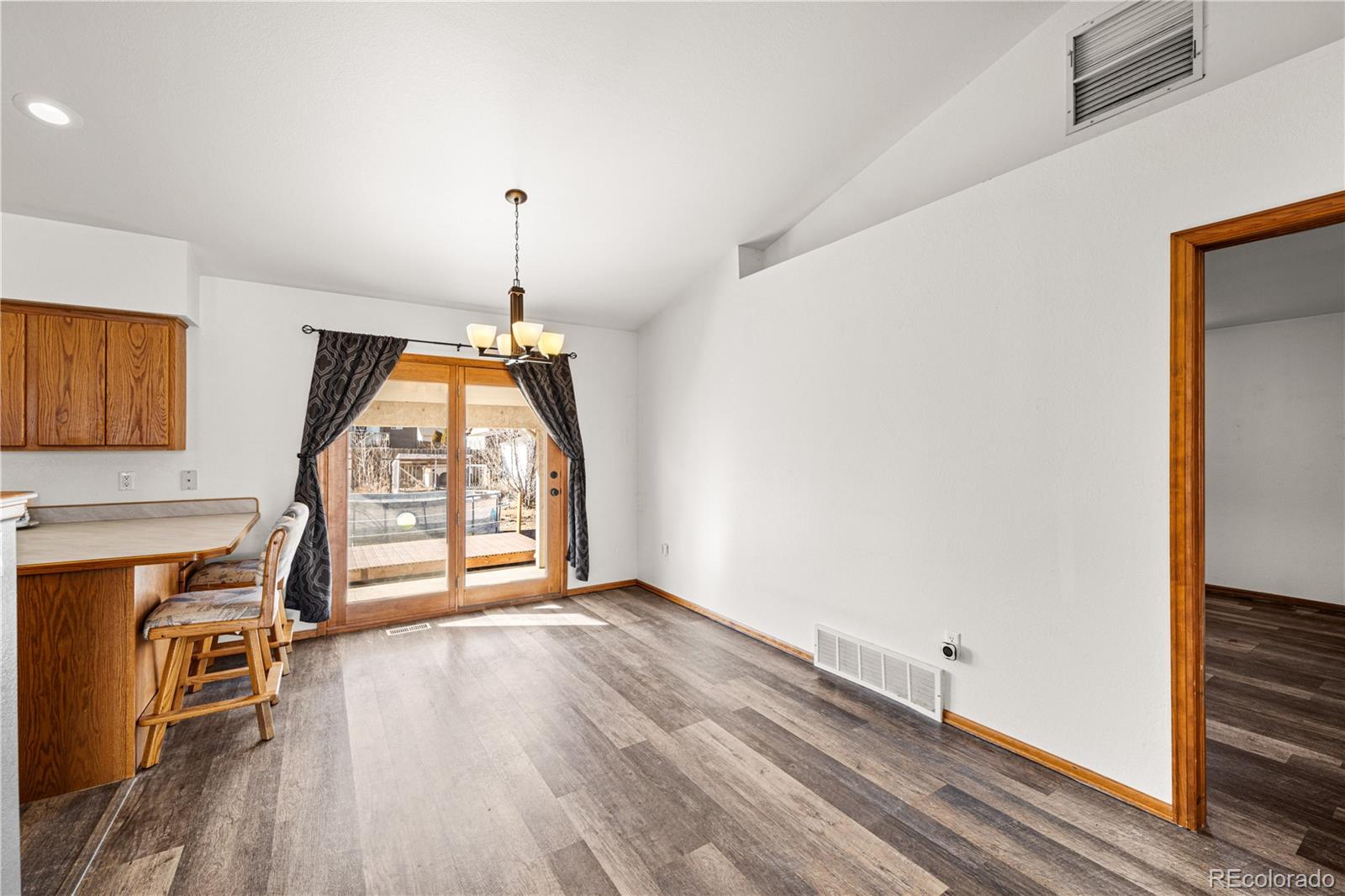 MLS Image #5 for 441 s oak creek drive,pueblo west, Colorado