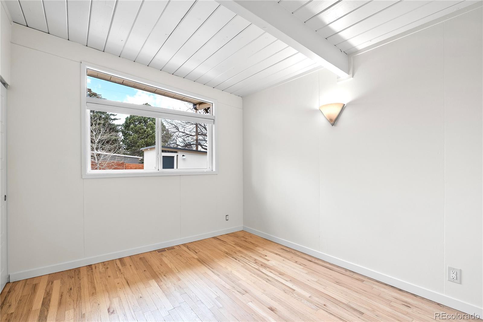 MLS Image #15 for 1309 s elm street,denver, Colorado