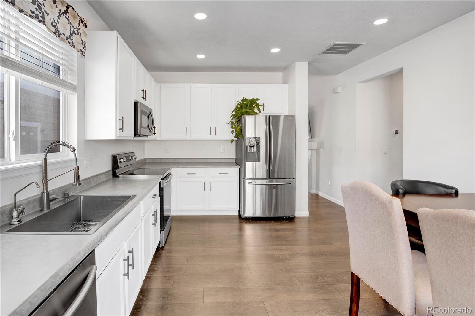 MLS Image #6 for 14807 e 118th avenue,commerce city, Colorado