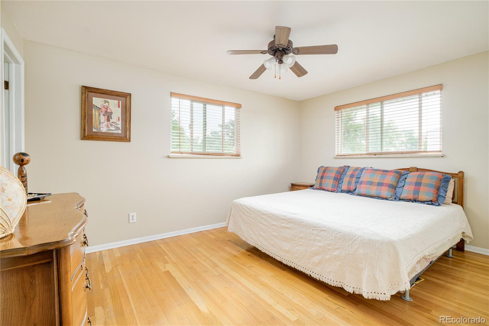 MLS Image #10 for 3073 s xanthia street,denver, Colorado