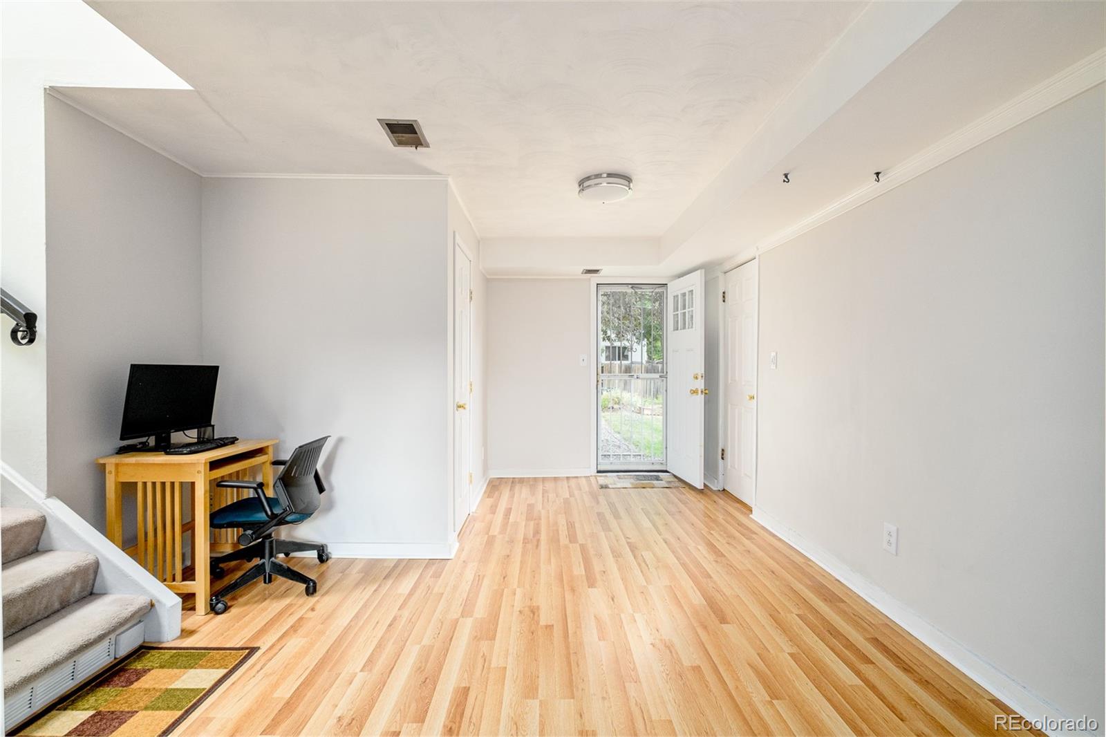 MLS Image #16 for 3073 s xanthia street,denver, Colorado