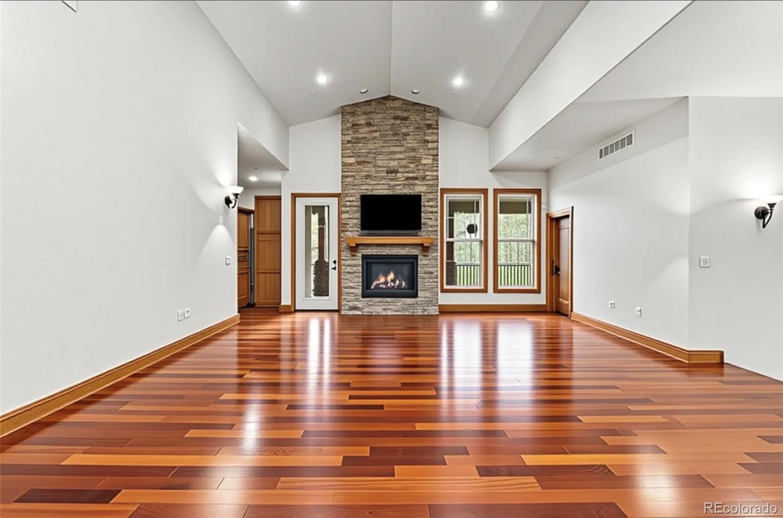 MLS Image #3 for 1587  avenida del sol ,castle rock, Colorado