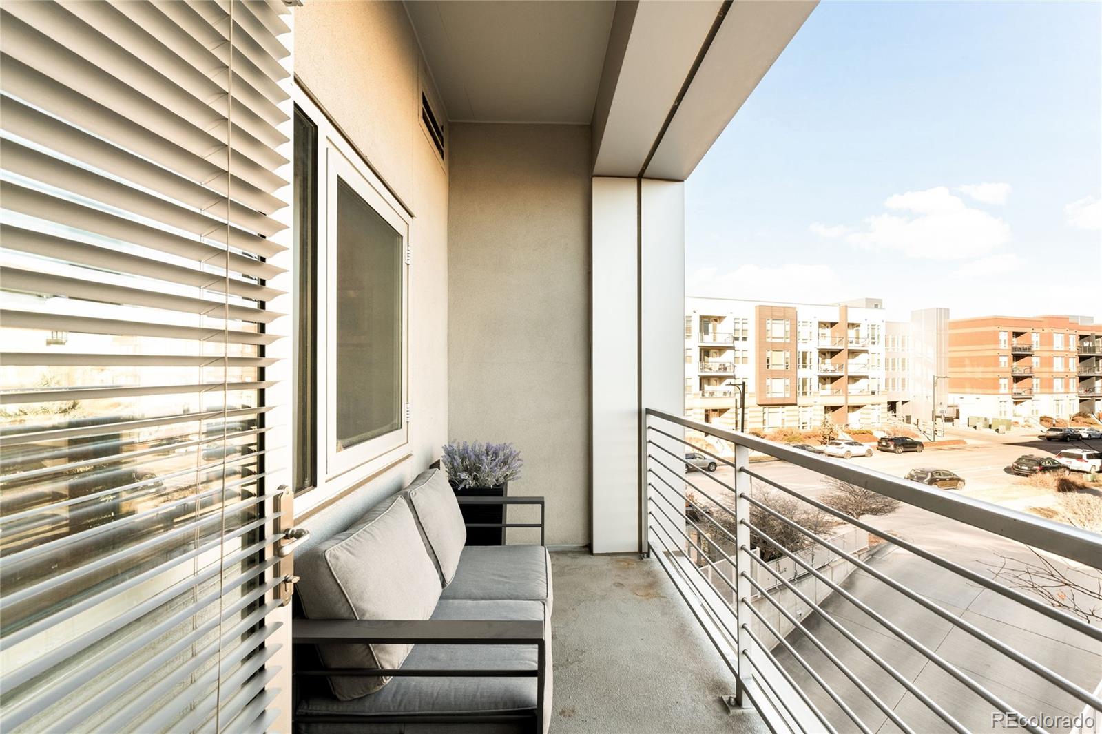 MLS Image #20 for 2958  syracuse street 316,denver, Colorado