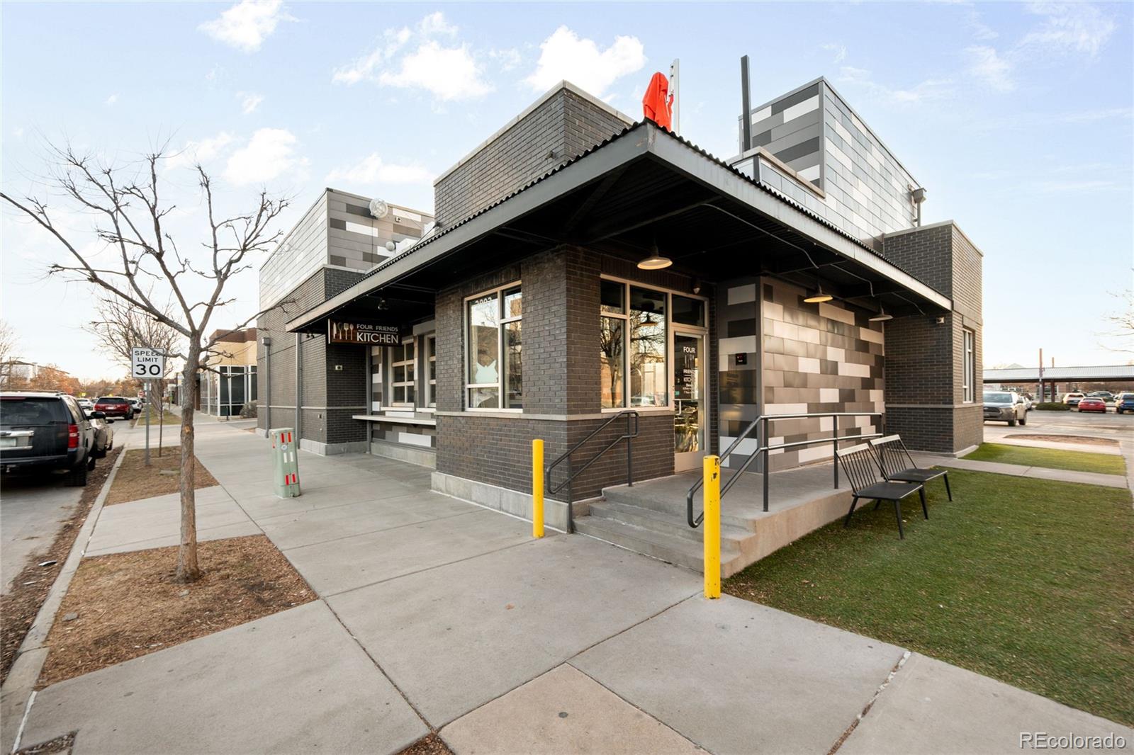 MLS Image #28 for 2958  syracuse street 316,denver, Colorado