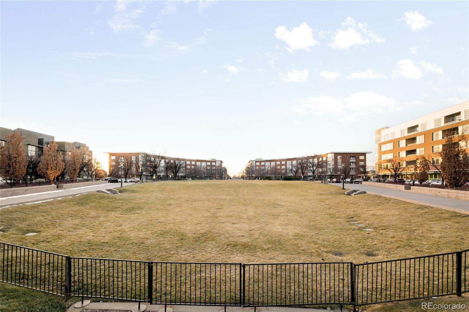 MLS Image #31 for 2958  syracuse street 316,denver, Colorado