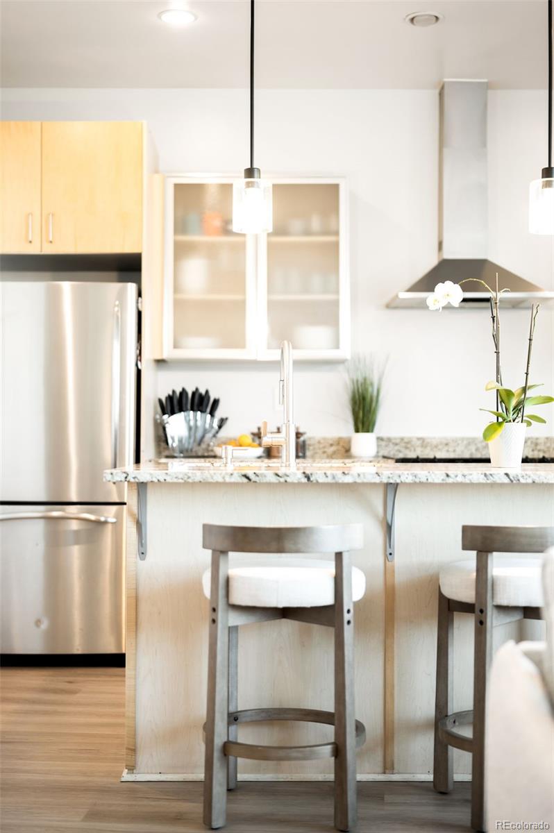 MLS Image #8 for 2958  syracuse street 316,denver, Colorado