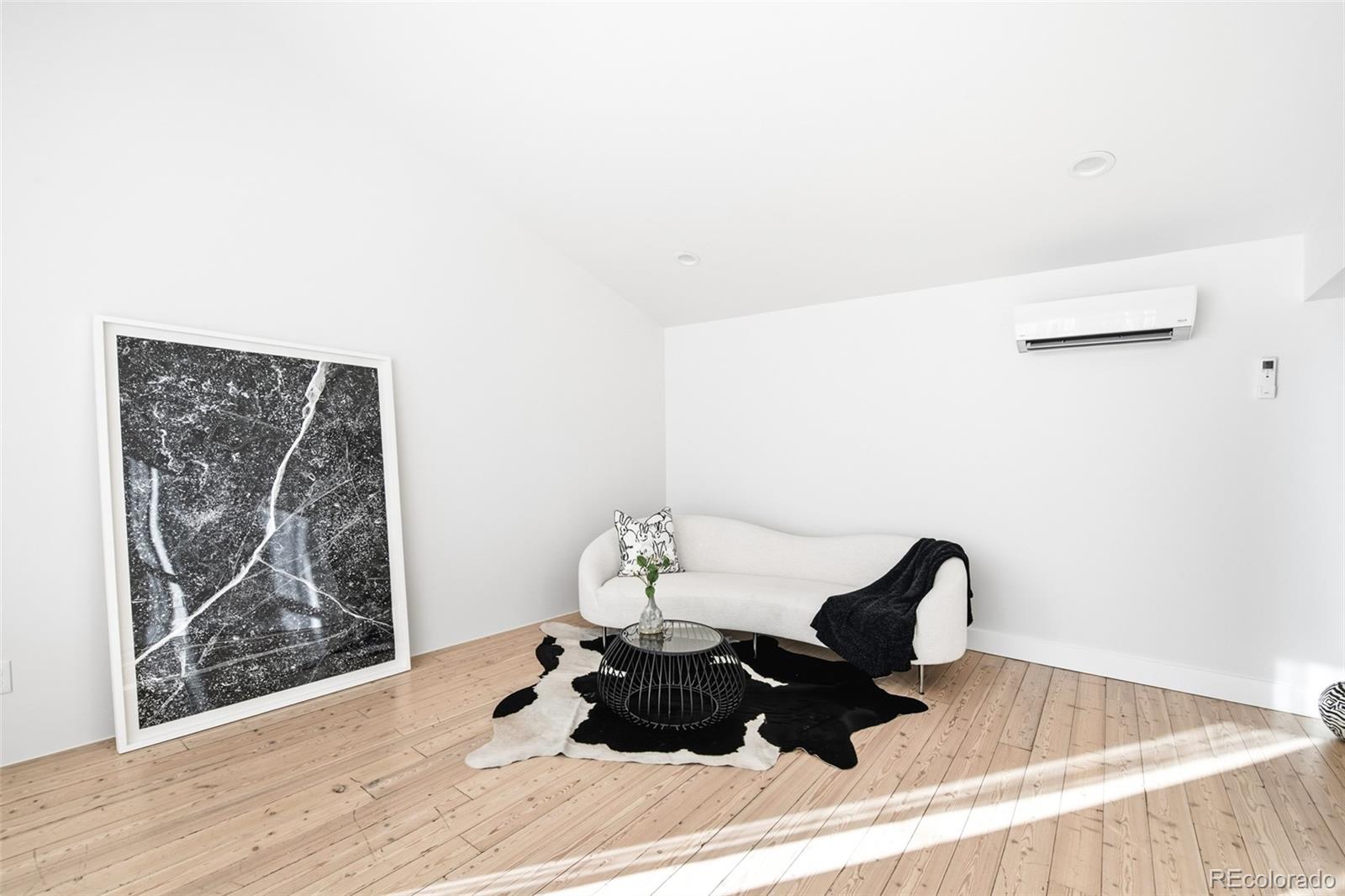 MLS Image #36 for 1511 s corona street,denver, Colorado