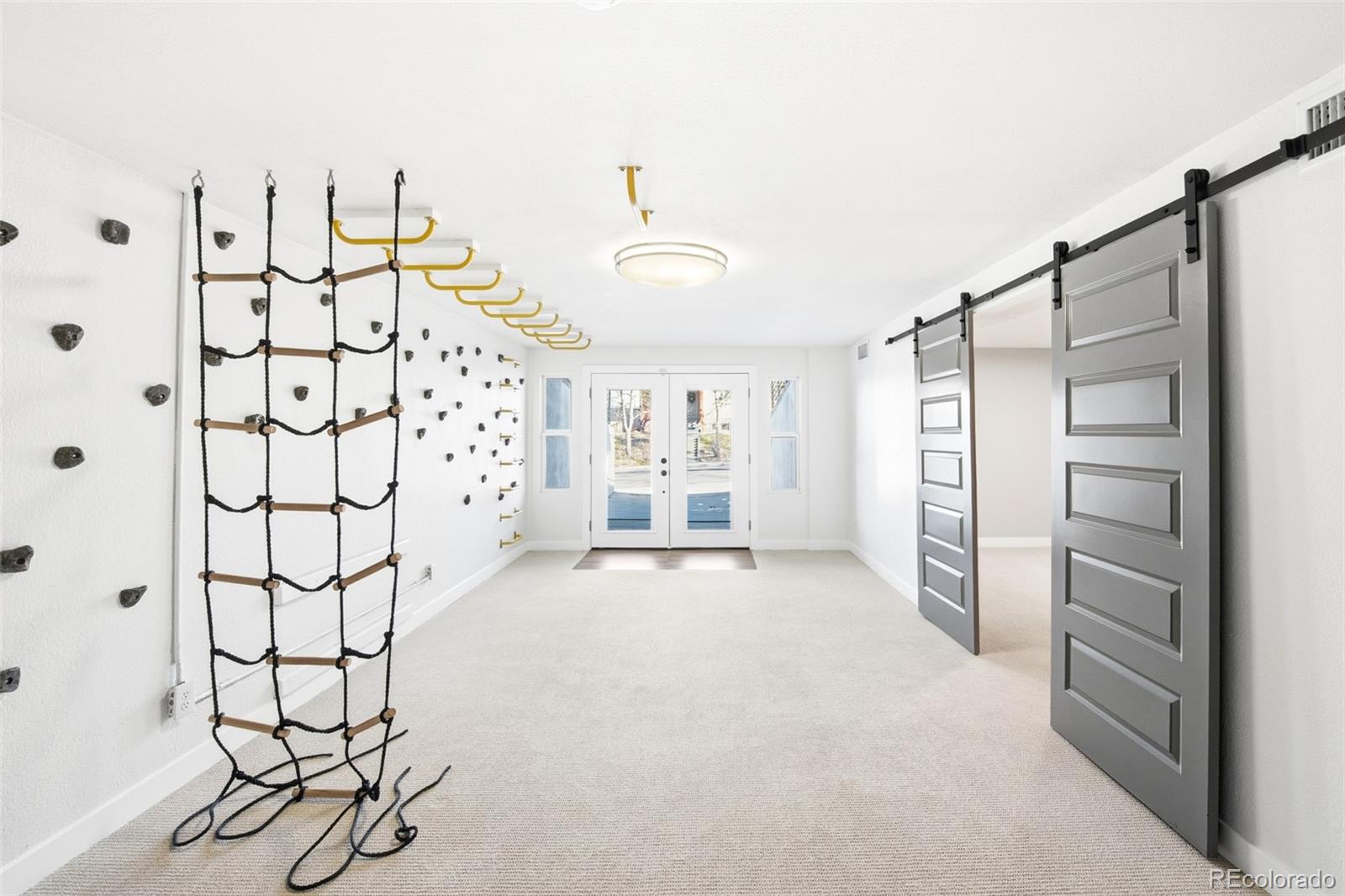 MLS Image #37 for 1511 s corona street,denver, Colorado