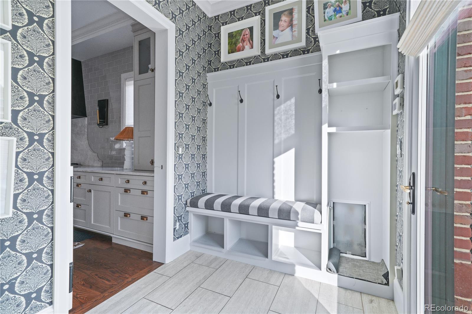 MLS Image #16 for 470 s york street,denver, Colorado