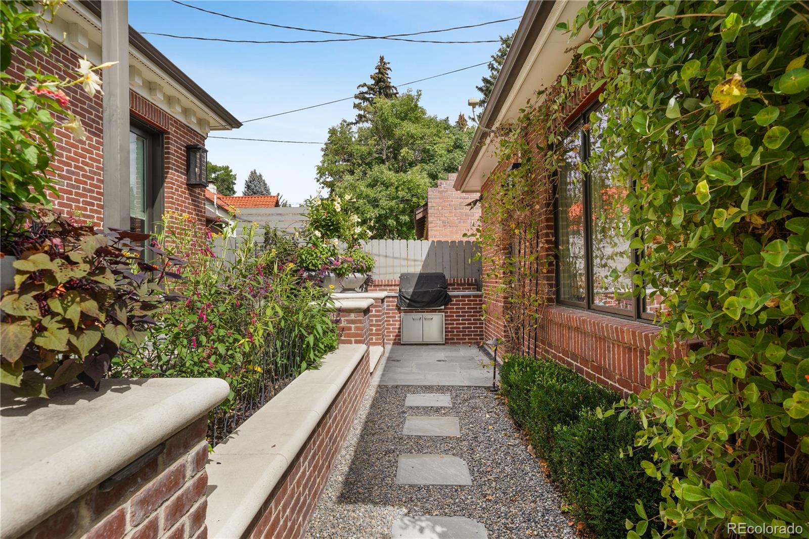 MLS Image #35 for 470 s york street,denver, Colorado
