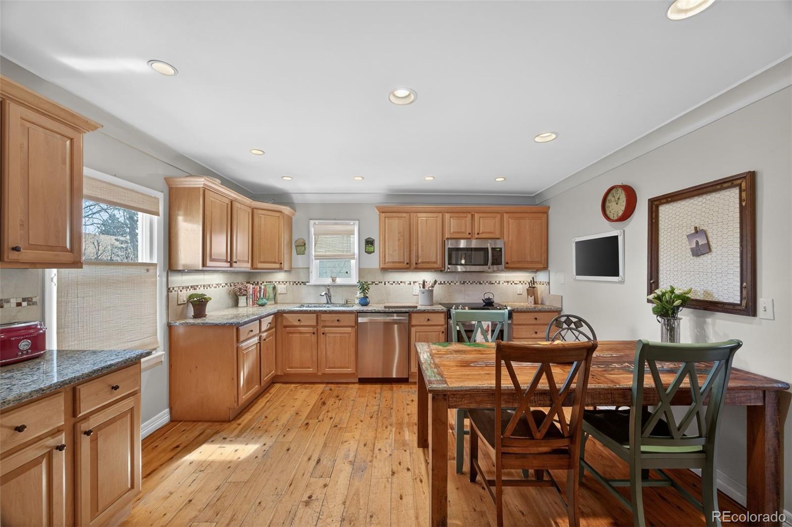 MLS Image #10 for 5641 s hickory street,littleton, Colorado