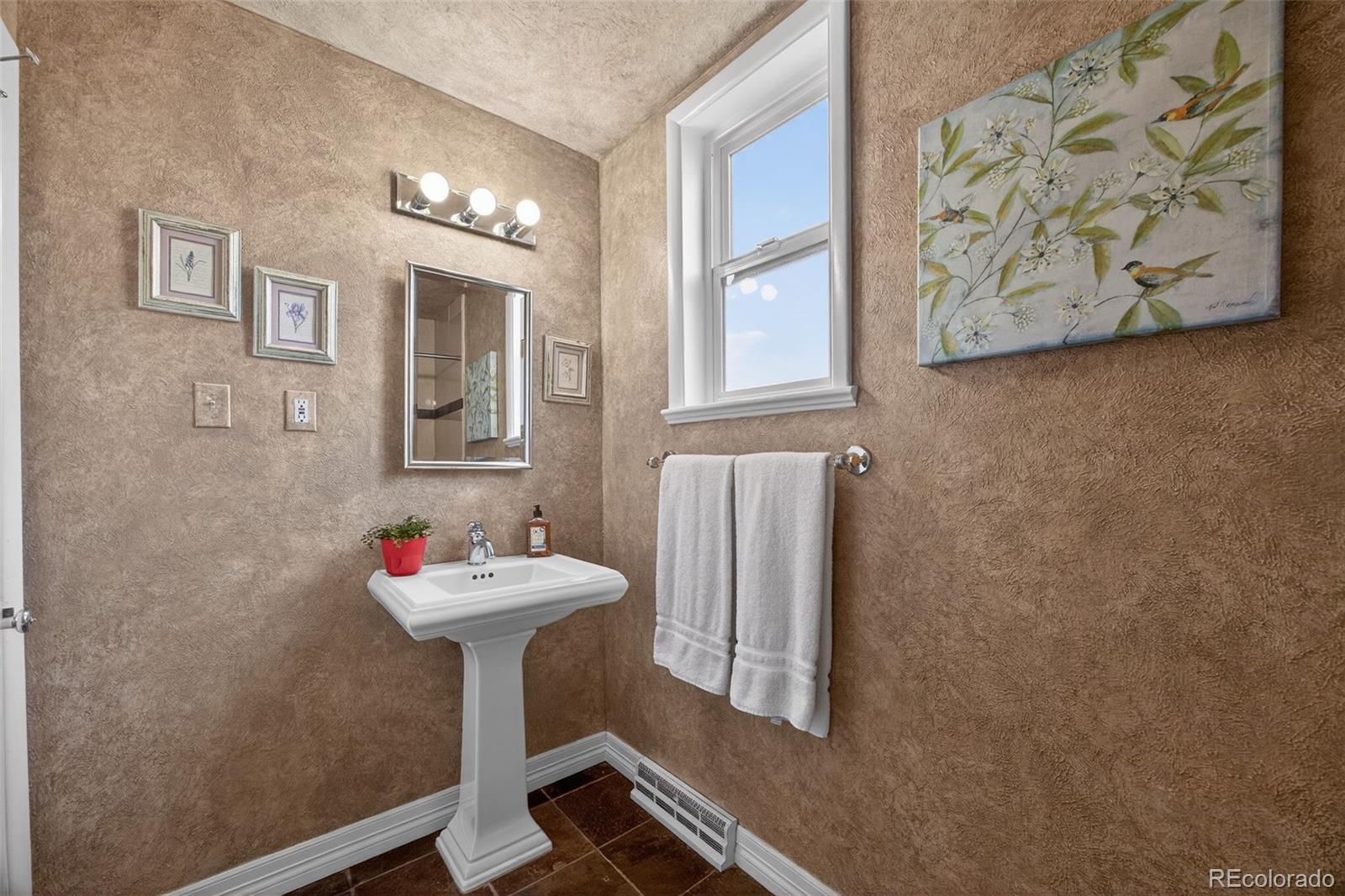 MLS Image #18 for 5641 s hickory street,littleton, Colorado