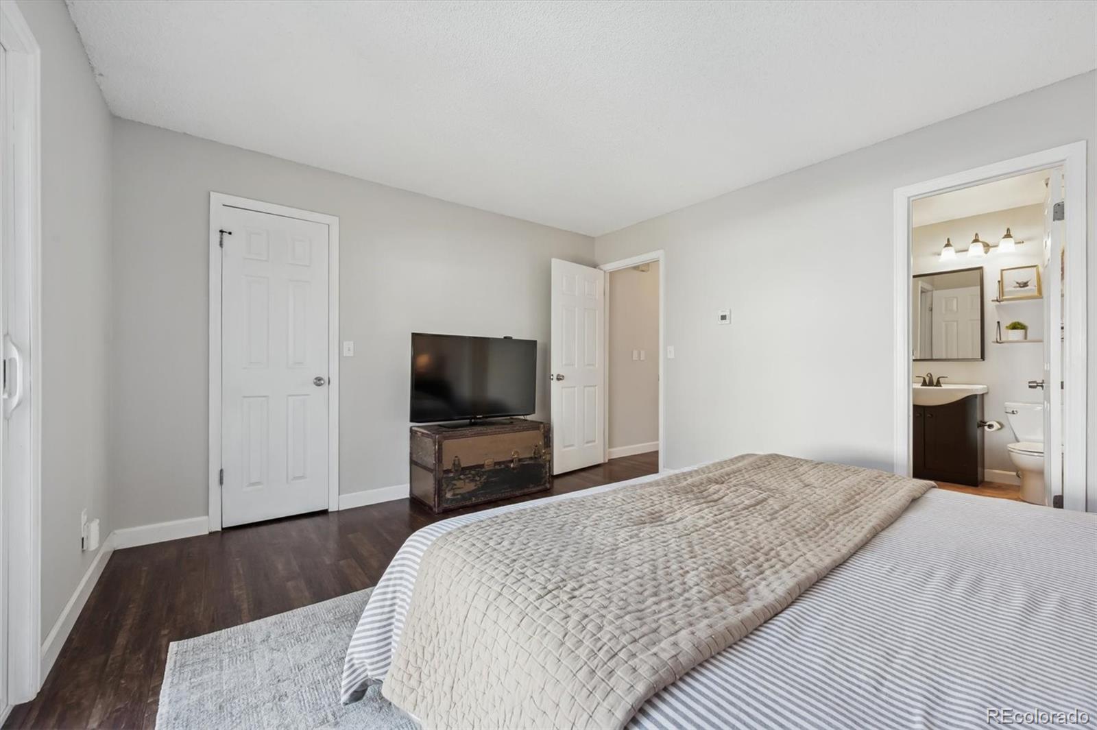 MLS Image #14 for 19499 e brown drive,aurora, Colorado
