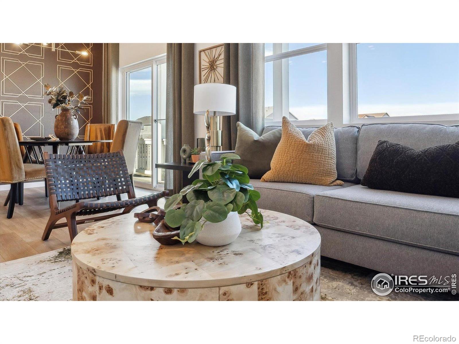 MLS Image #3 for 922  logan peak way,berthoud, Colorado