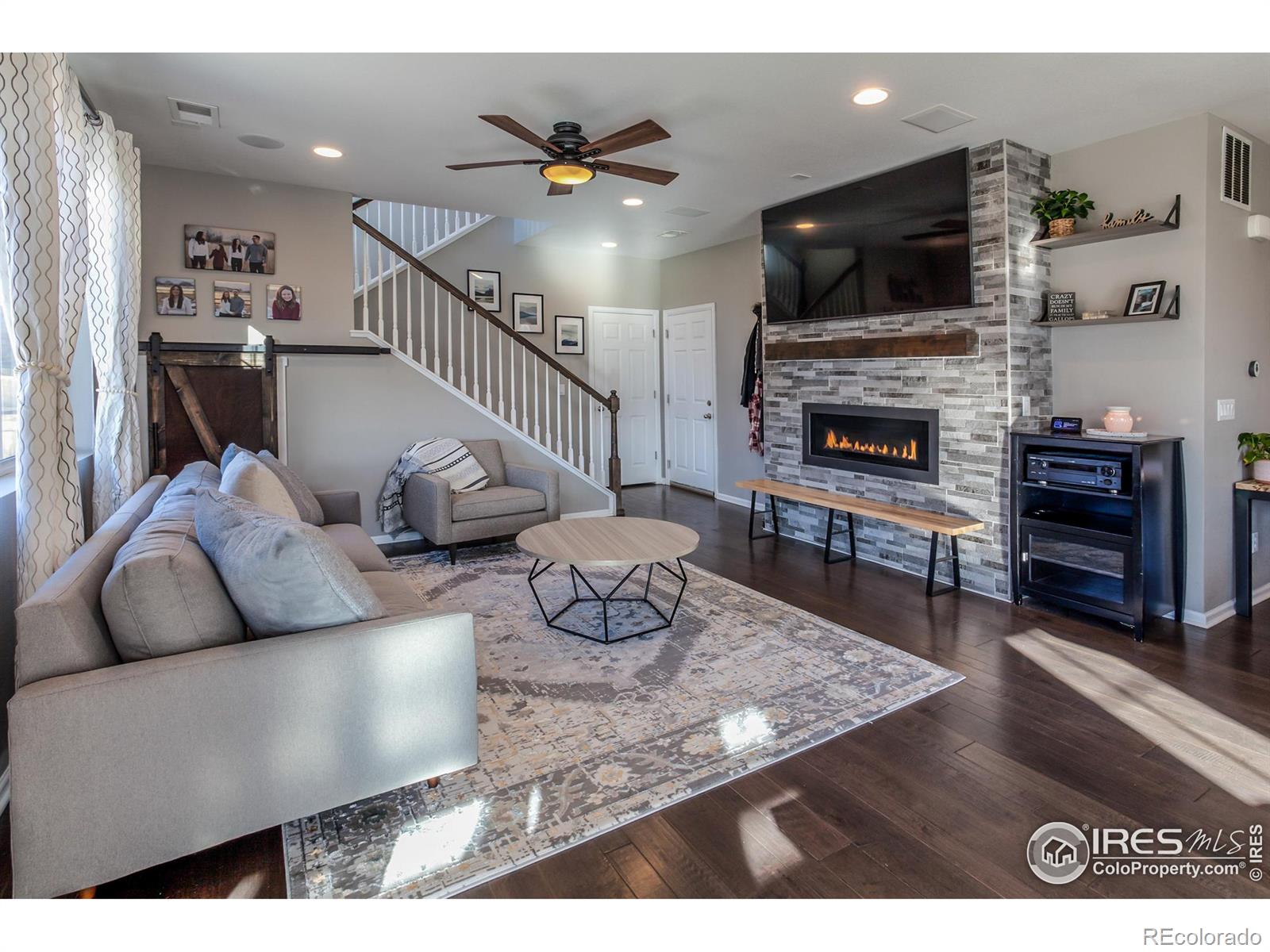 MLS Image #3 for 5455  eagle creek drive,timnath, Colorado