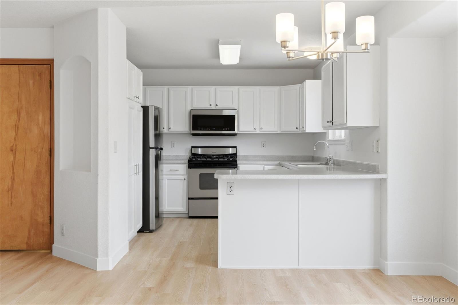 MLS Image #11 for 10505  madison way,northglenn, Colorado