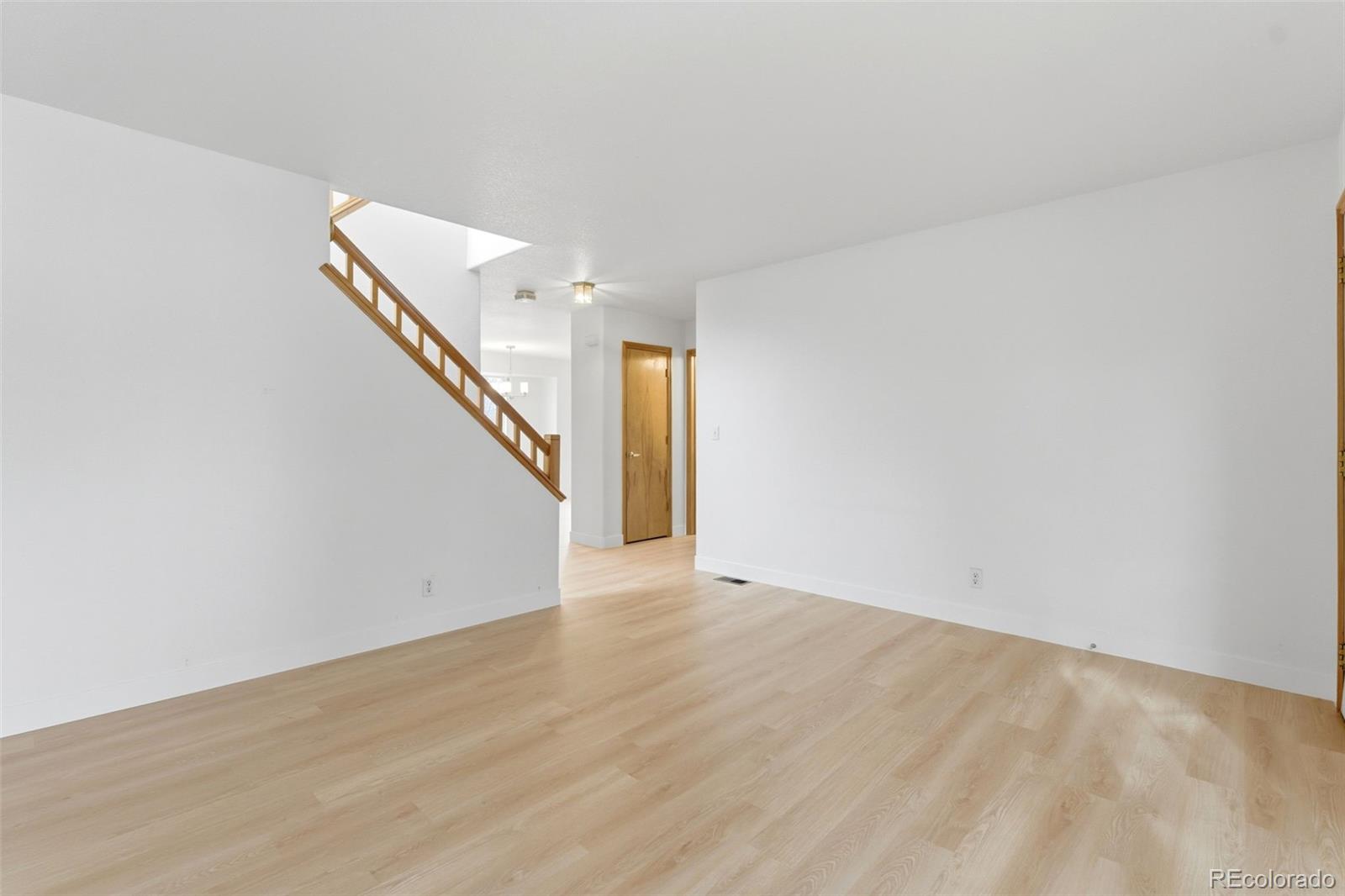 MLS Image #3 for 10505  madison way,northglenn, Colorado