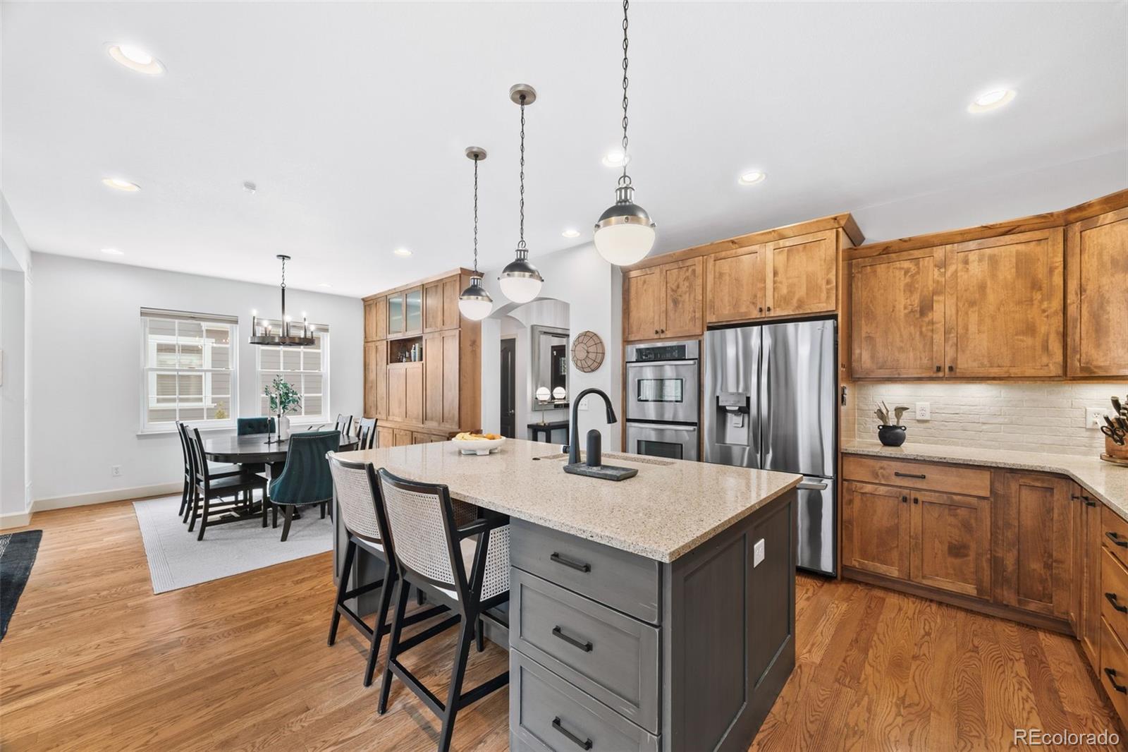 MLS Image #10 for 3416  akron street,denver, Colorado