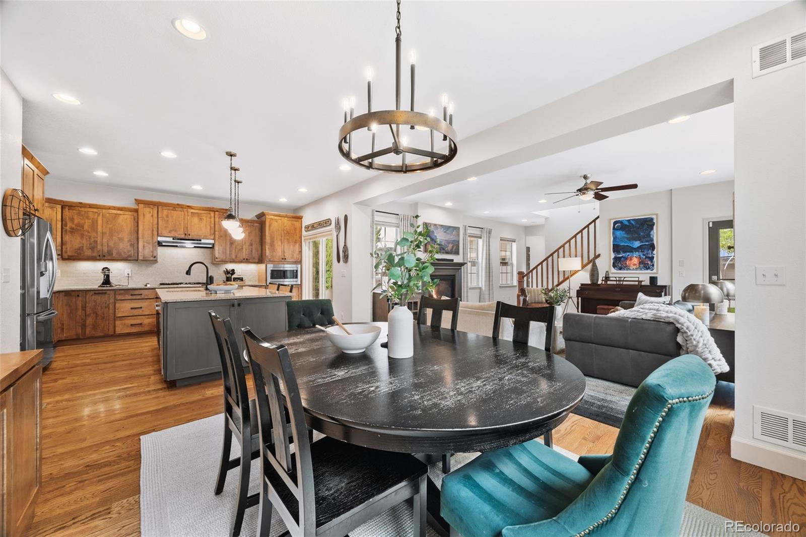 MLS Image #14 for 3416  akron street,denver, Colorado