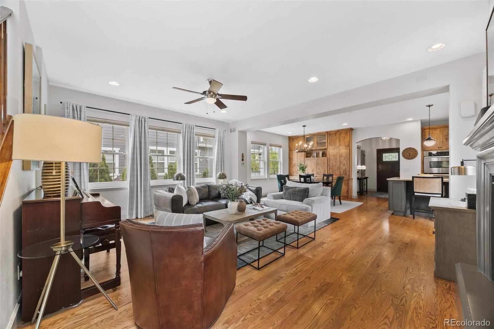 MLS Image #17 for 3416  akron street,denver, Colorado