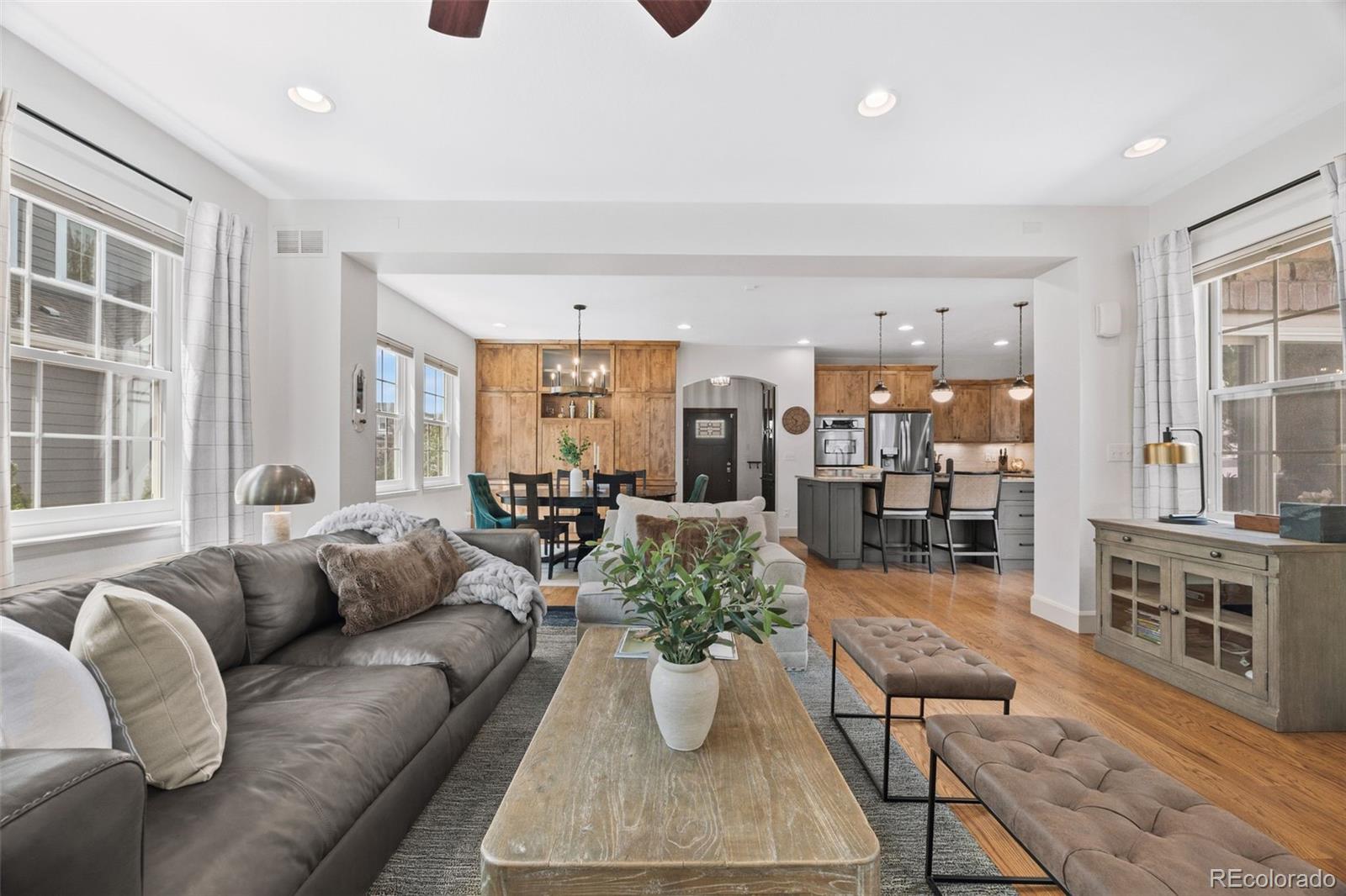MLS Image #18 for 3416  akron street,denver, Colorado