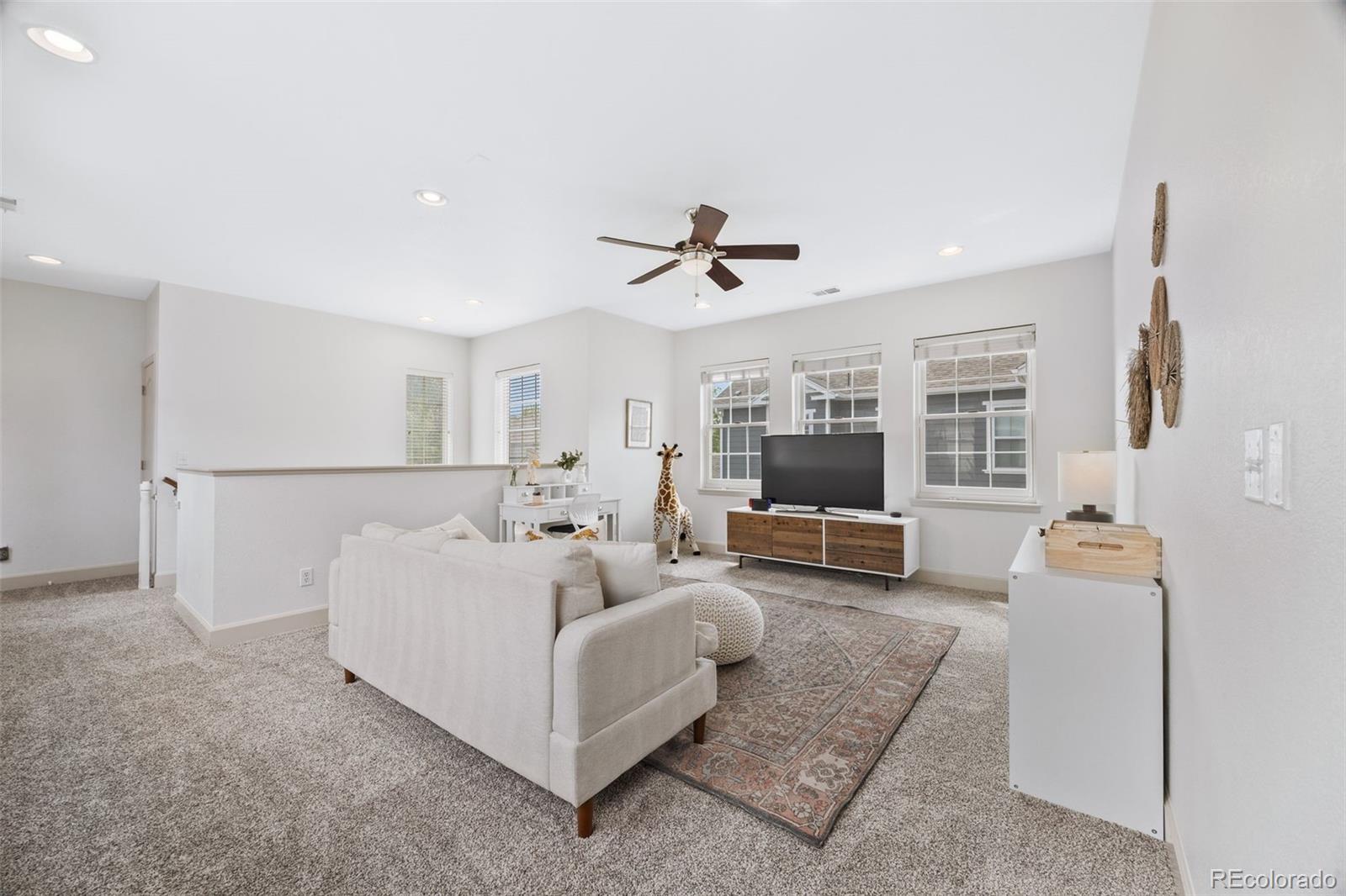 MLS Image #22 for 3416  akron street,denver, Colorado