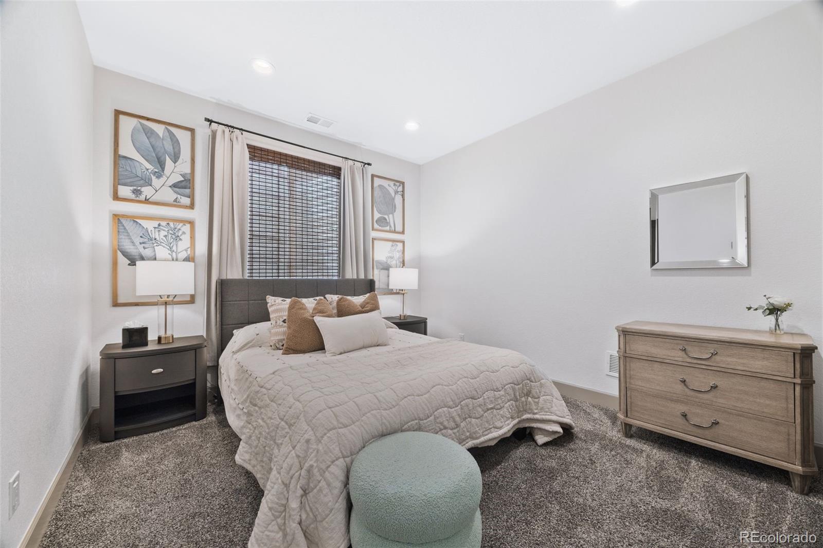 MLS Image #32 for 3416  akron street,denver, Colorado