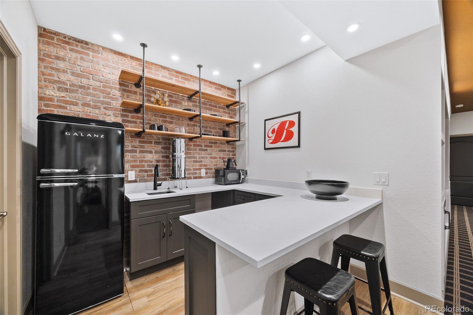 MLS Image #38 for 3416  akron street,denver, Colorado